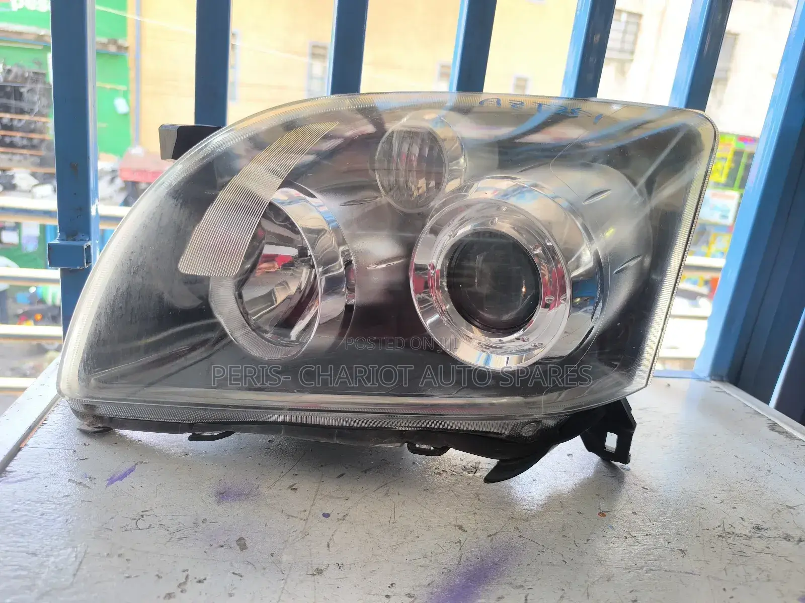 Toyota Avensis Non Xenon Headlights