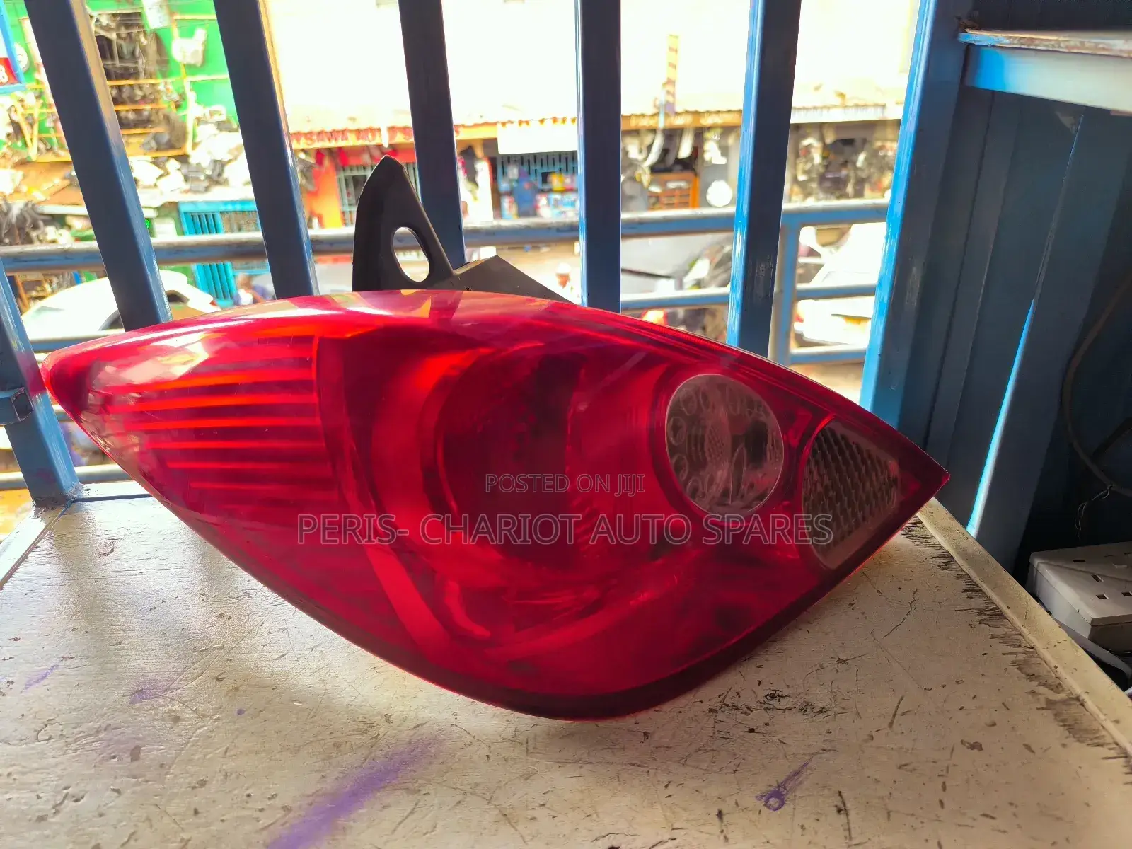 Tiida Hatchback 2006 Taillight