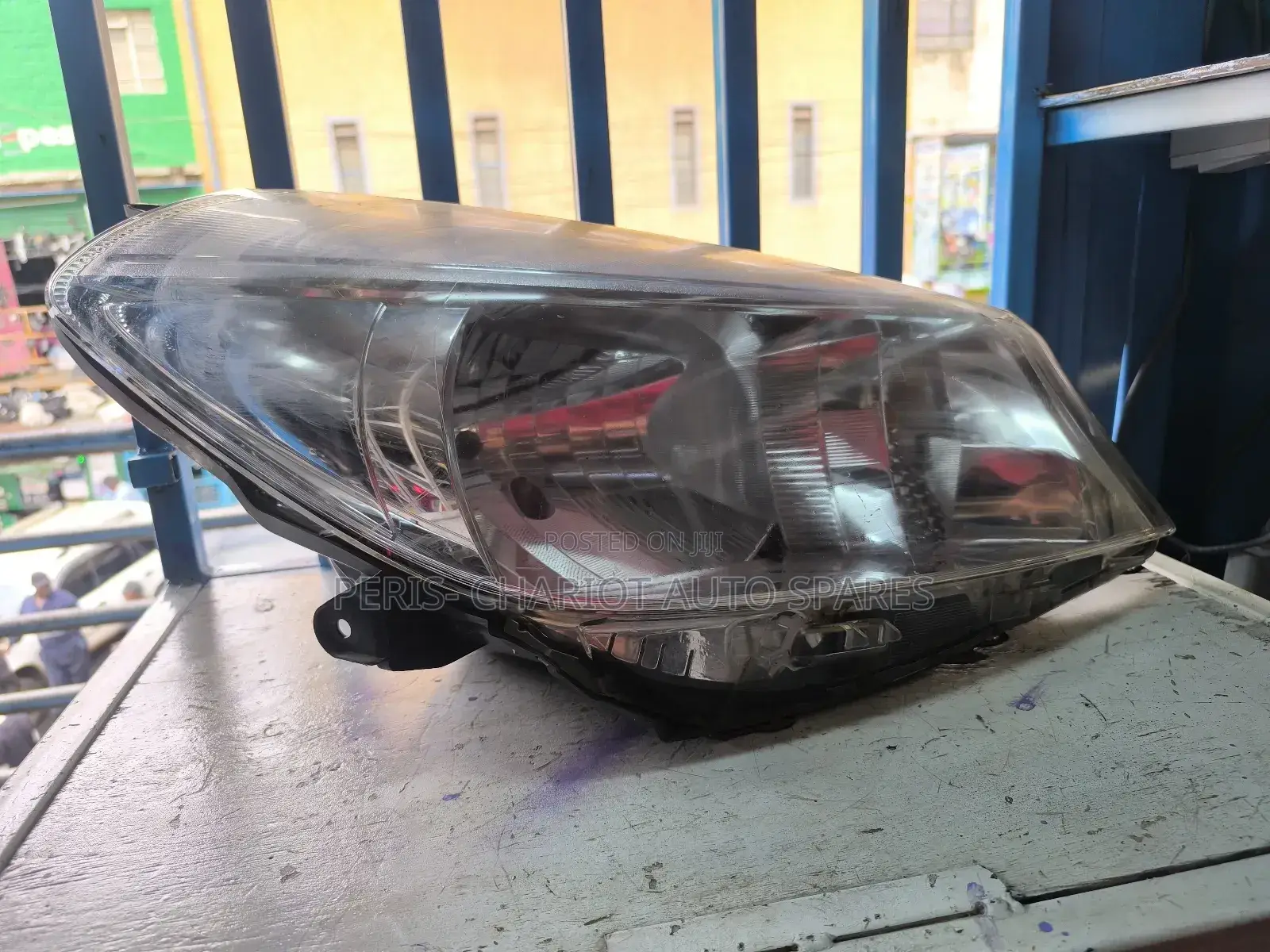 Toyota Vitz Jewela 2012 Non Xenon Headlights
