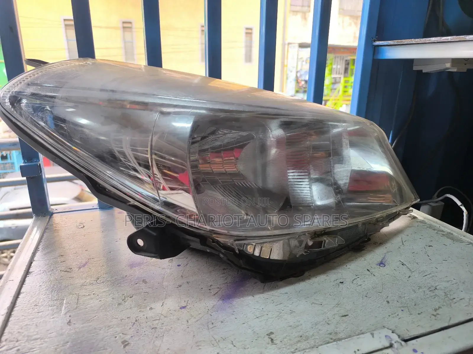Toyota Vitz Jewela 2012 Non Xenon Headlights