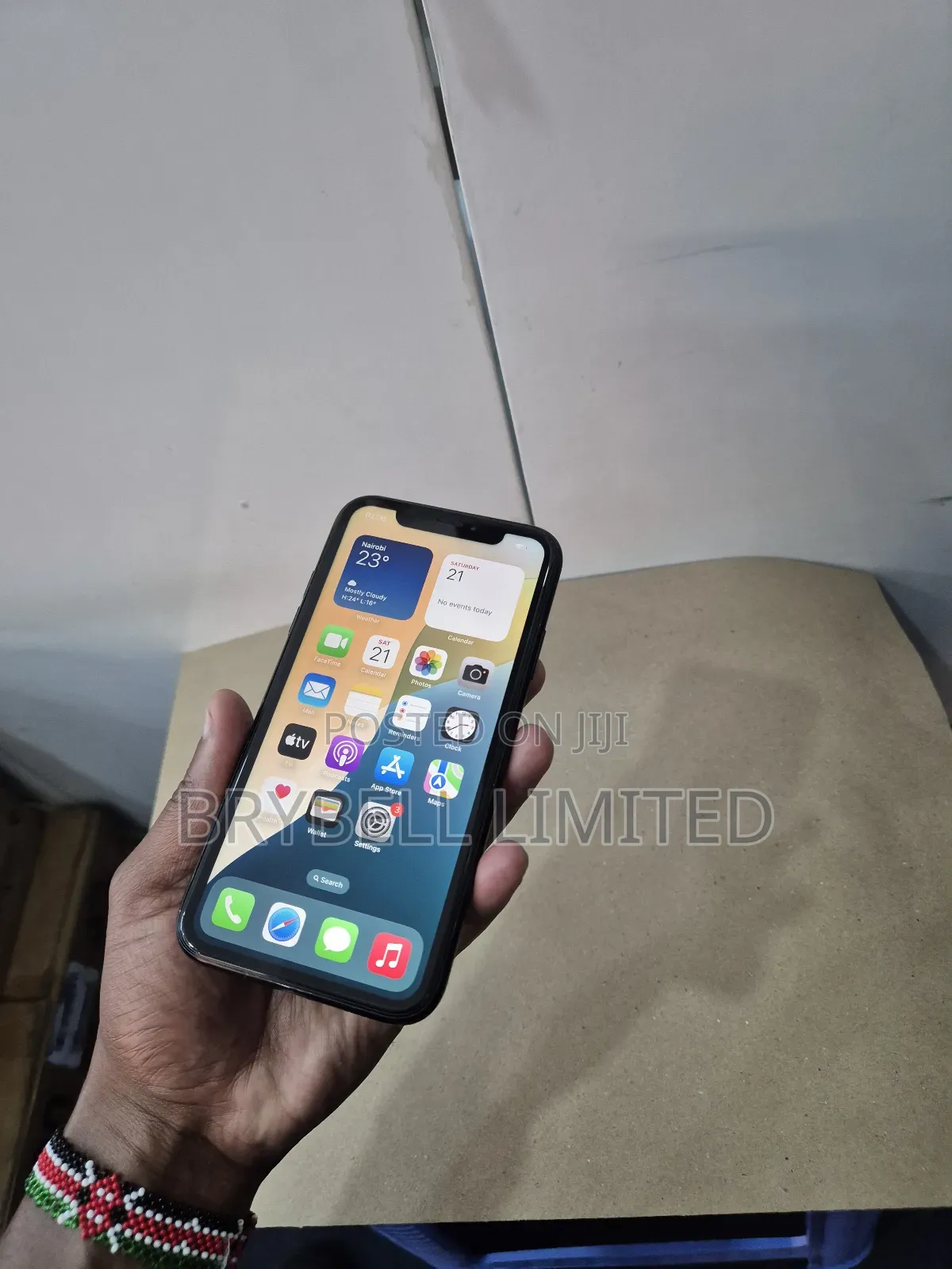 Apple XR 128 GB Black