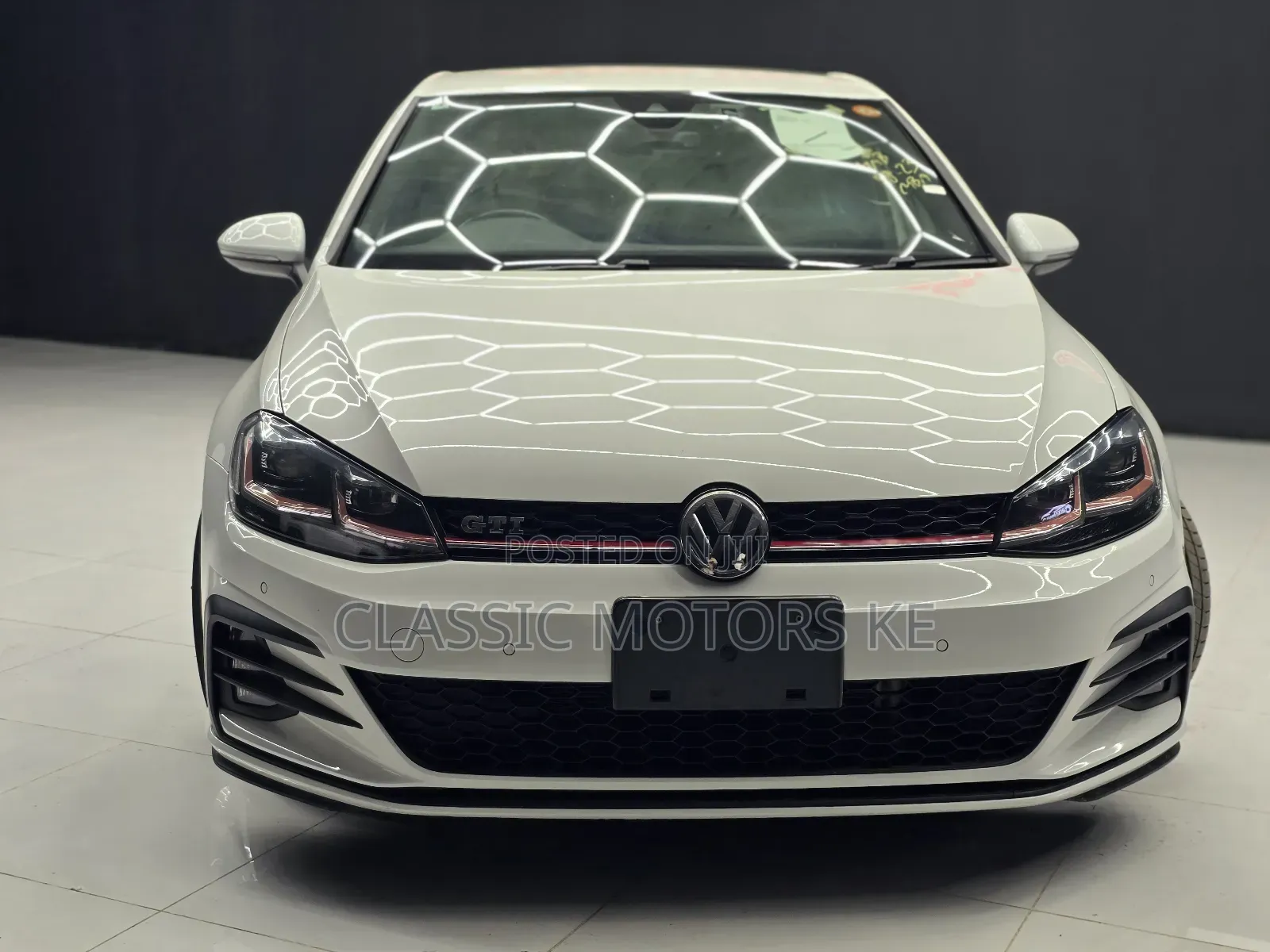 Volkswagen Golf 2018 Pearl