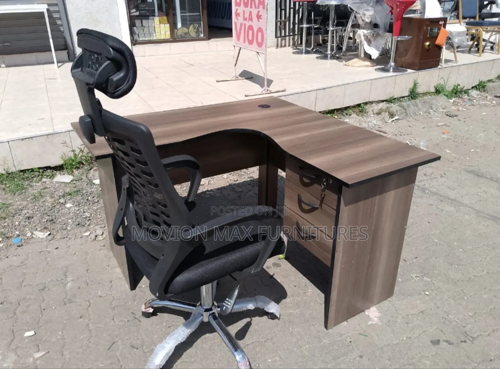 Lshape American Walnut+Office Chair