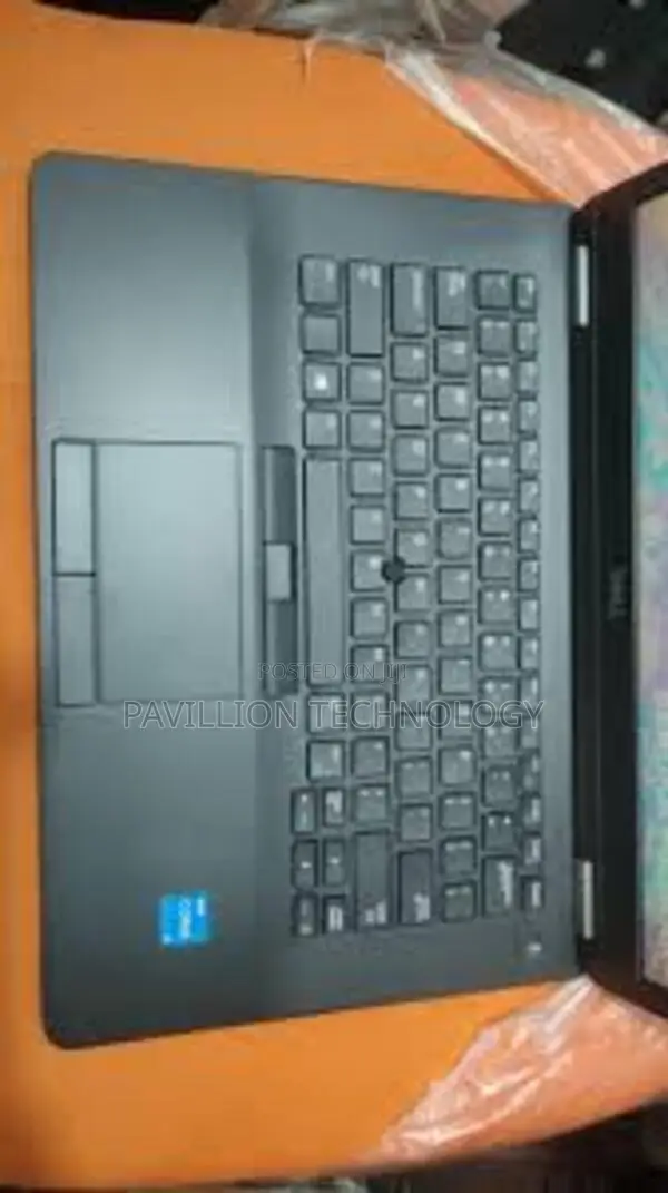 Laptop Dell Latitude E7470 8GB Intel Core i5 SSD 256GB