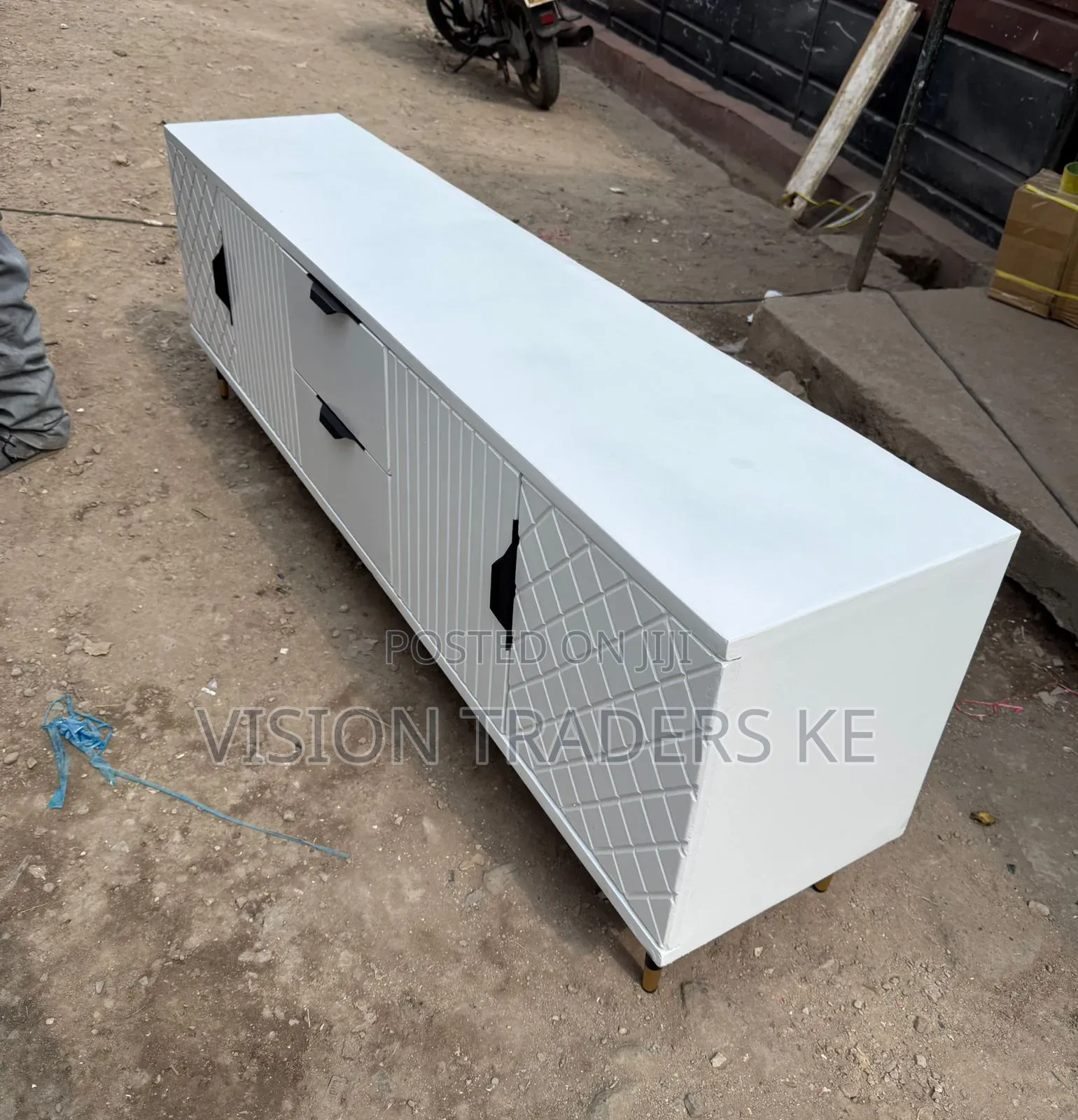 6 FTS Modern Box Executive Tv Stand -White Colour