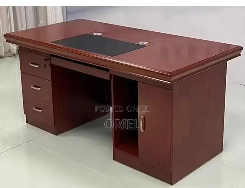 Executive Desks:- 120cm Professional Workstation Executive Desk