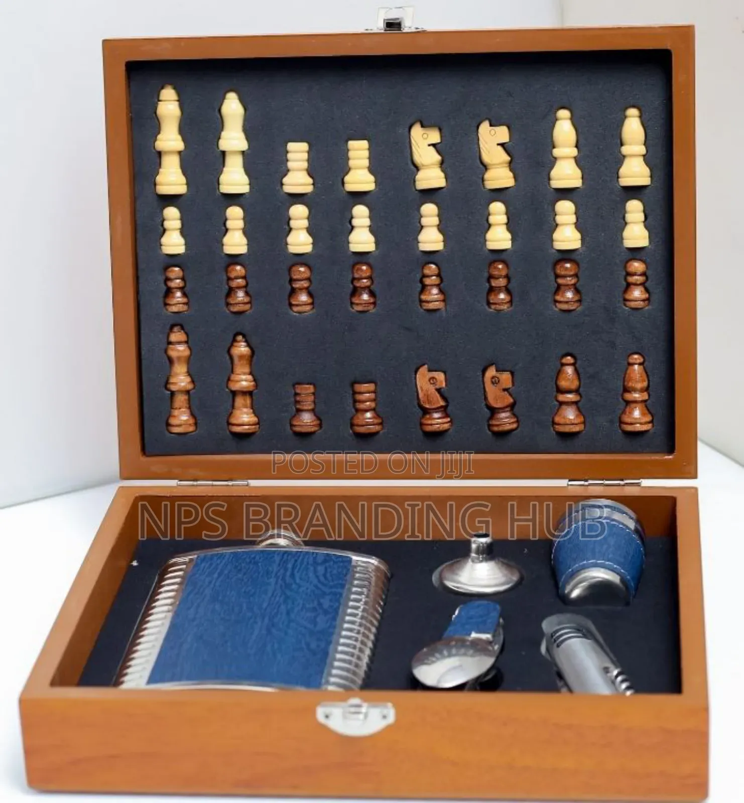 Chess Bar Set,Wooden Box With A Built-in Chessboard