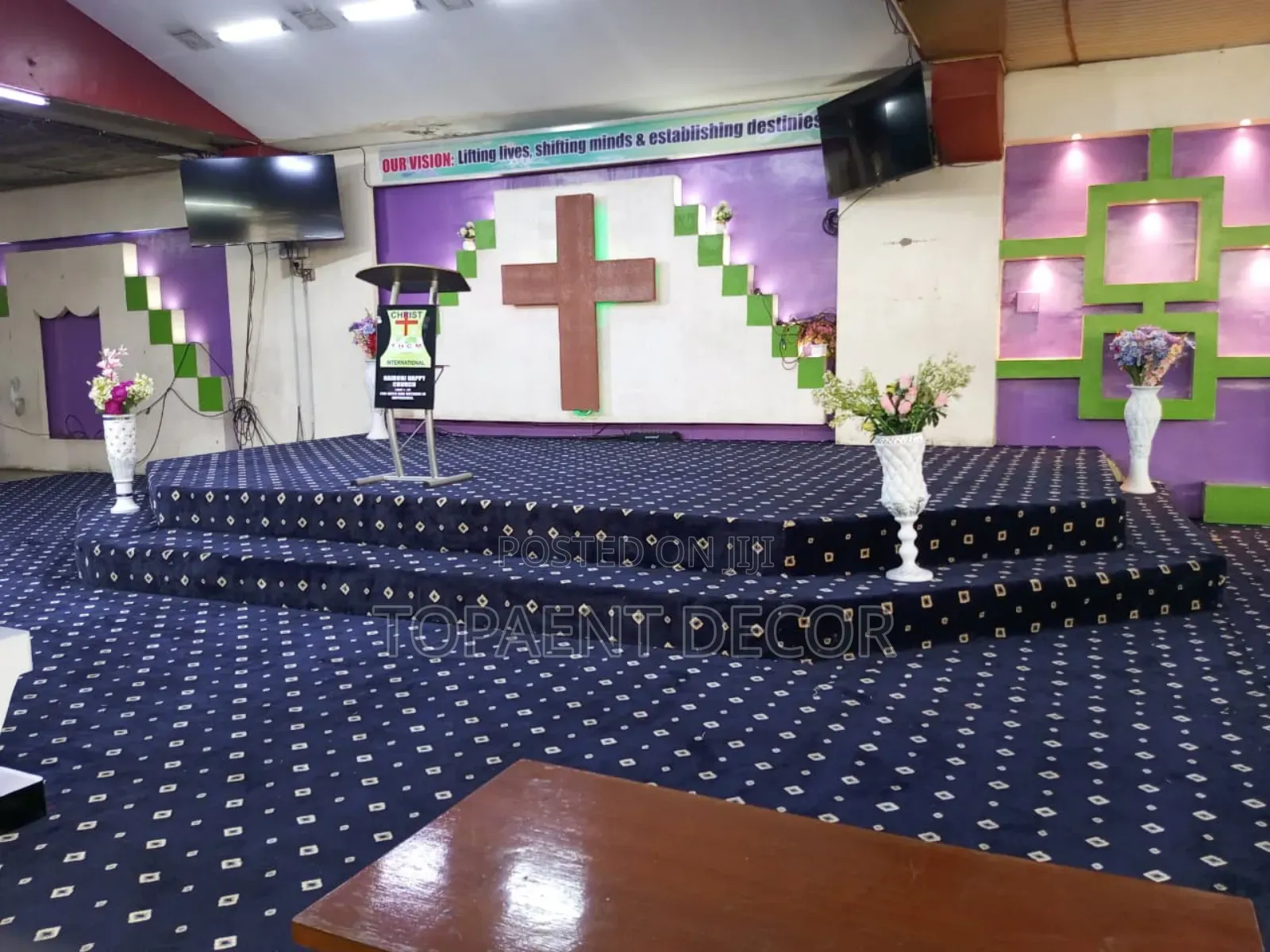 Navy Blue Executive Dotted Wall to Wall Church Carpets for Altar Decor