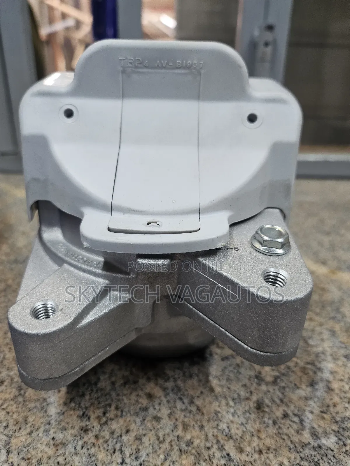 Porsche Macan Engine Mount