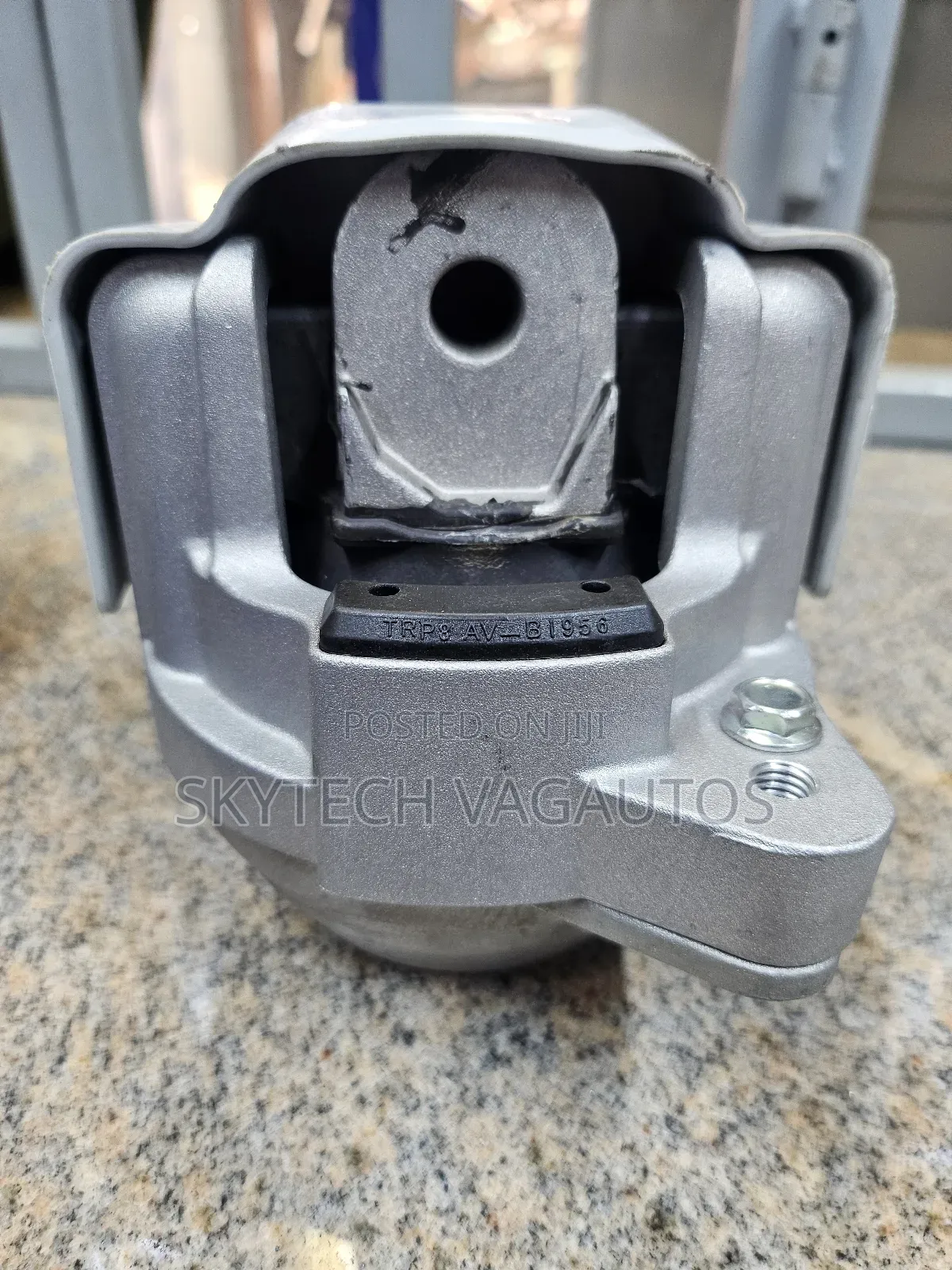 Porsche Macan Engine Mount