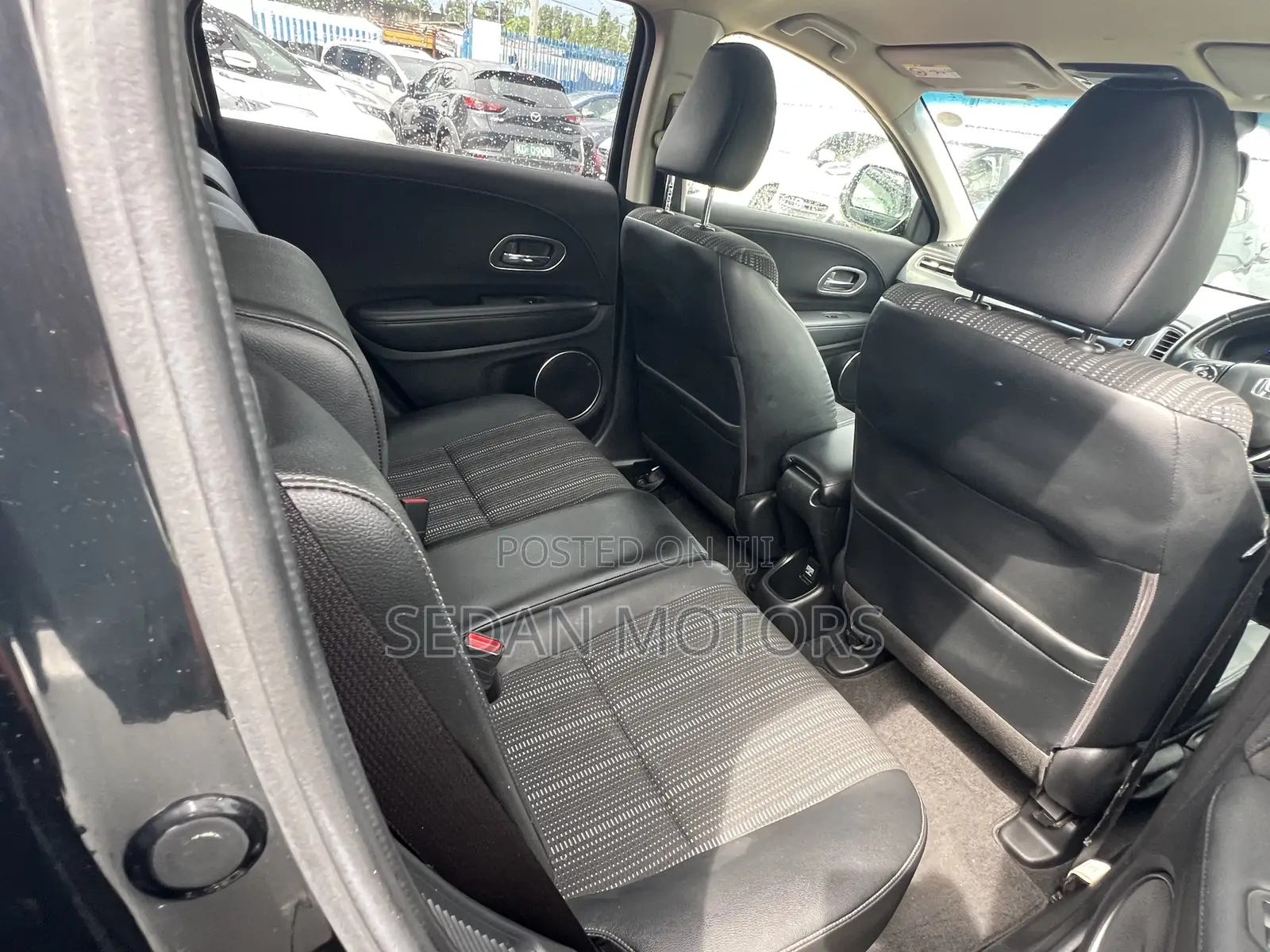 Honda Vezel 2019 Matt Black