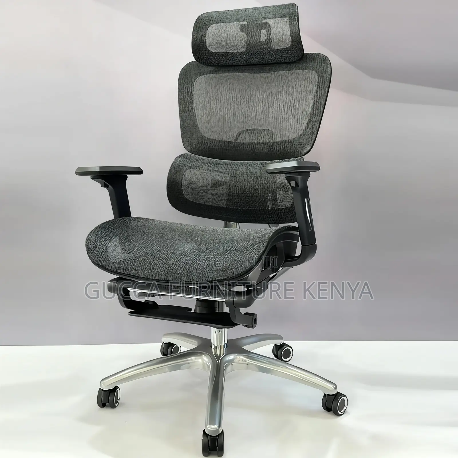 Executive Orthopedic Full Mesh Seat With Footrest