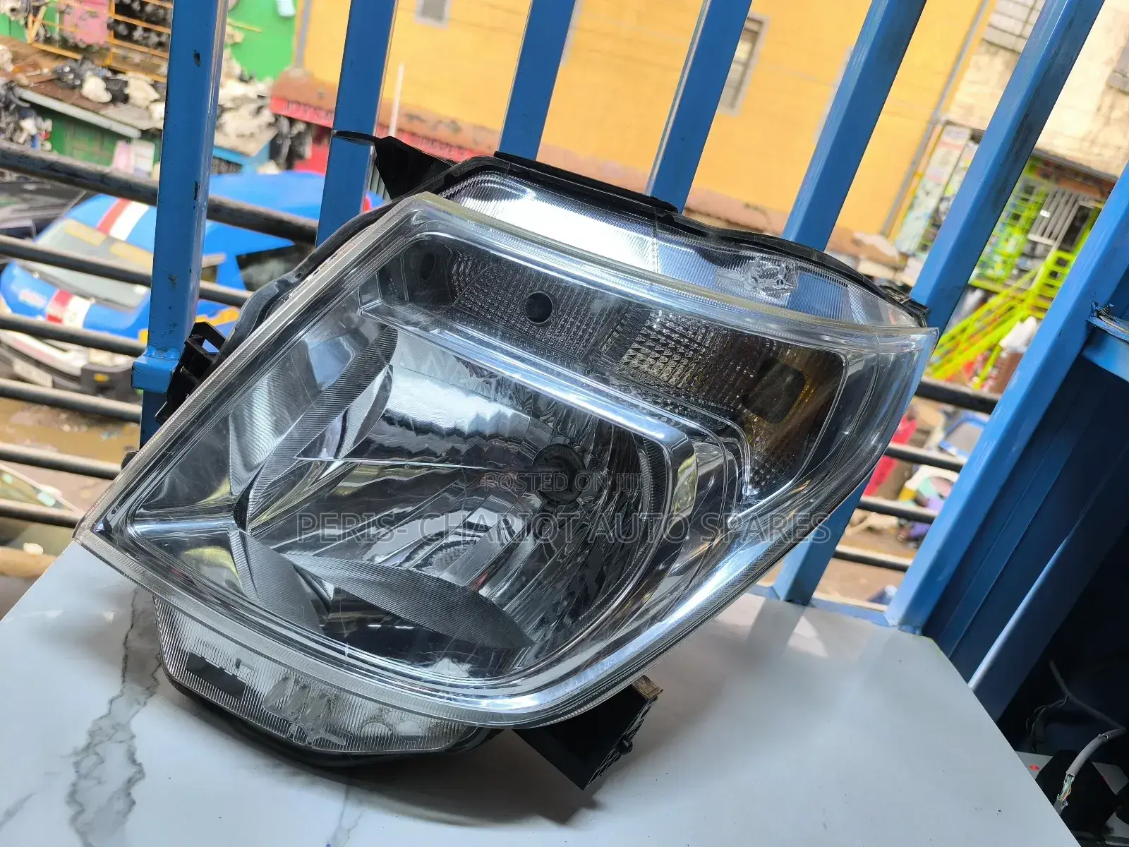 Suzuki Wagon R 2014 Non Xenon Headlights