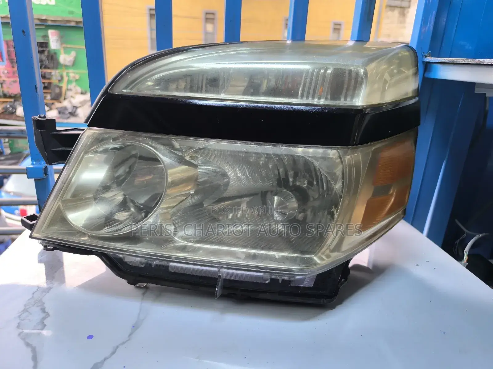 Toyota Voxy 2005 Xenon Headlights