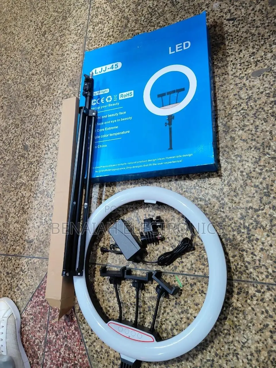 18 Inches Ringlight, Tripod Stand, Remote.Ideal for Tiktok