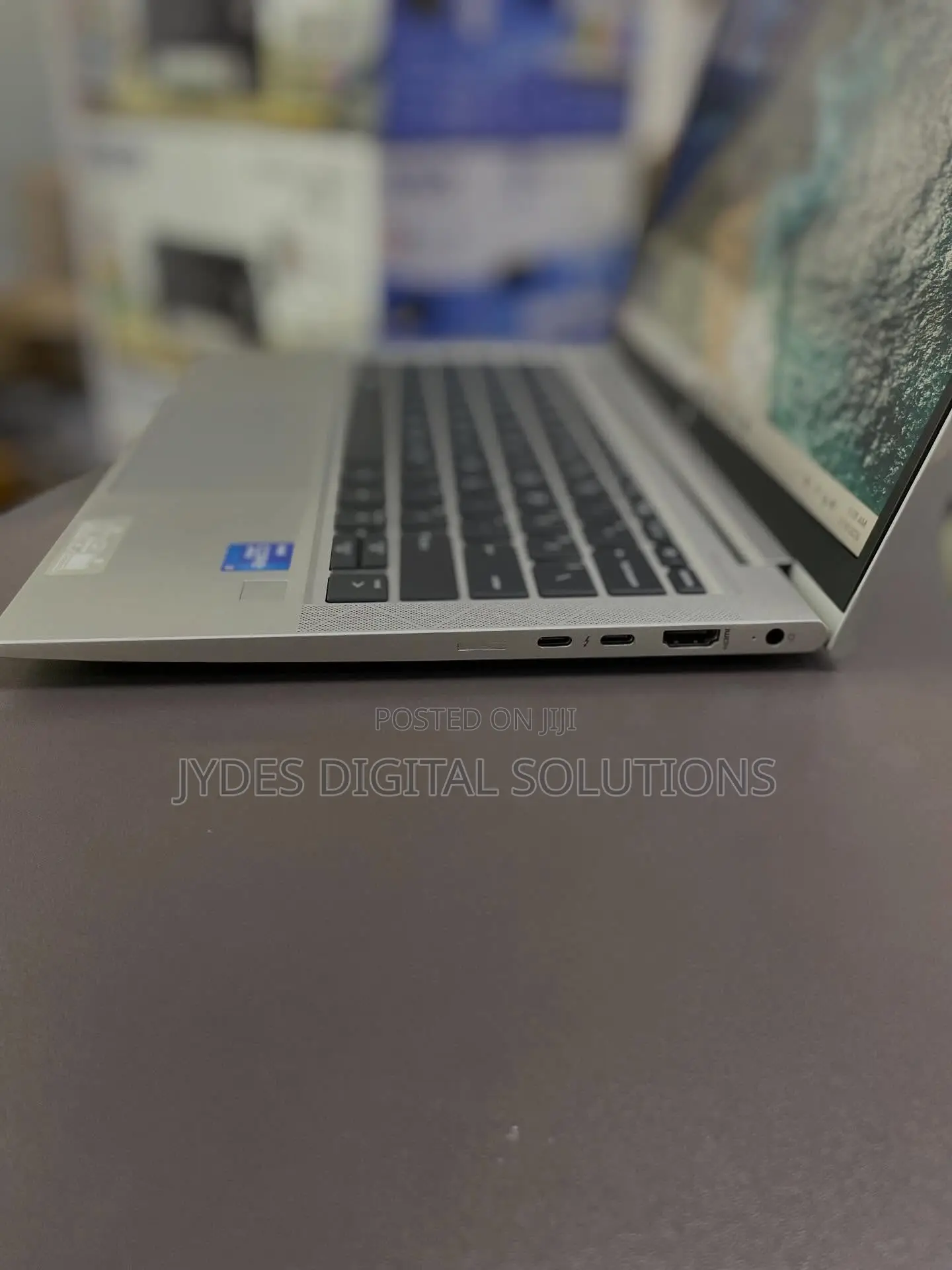 Laptop HP EliteBook 830 G8 16GB Intel Core i7 SSD 512GB