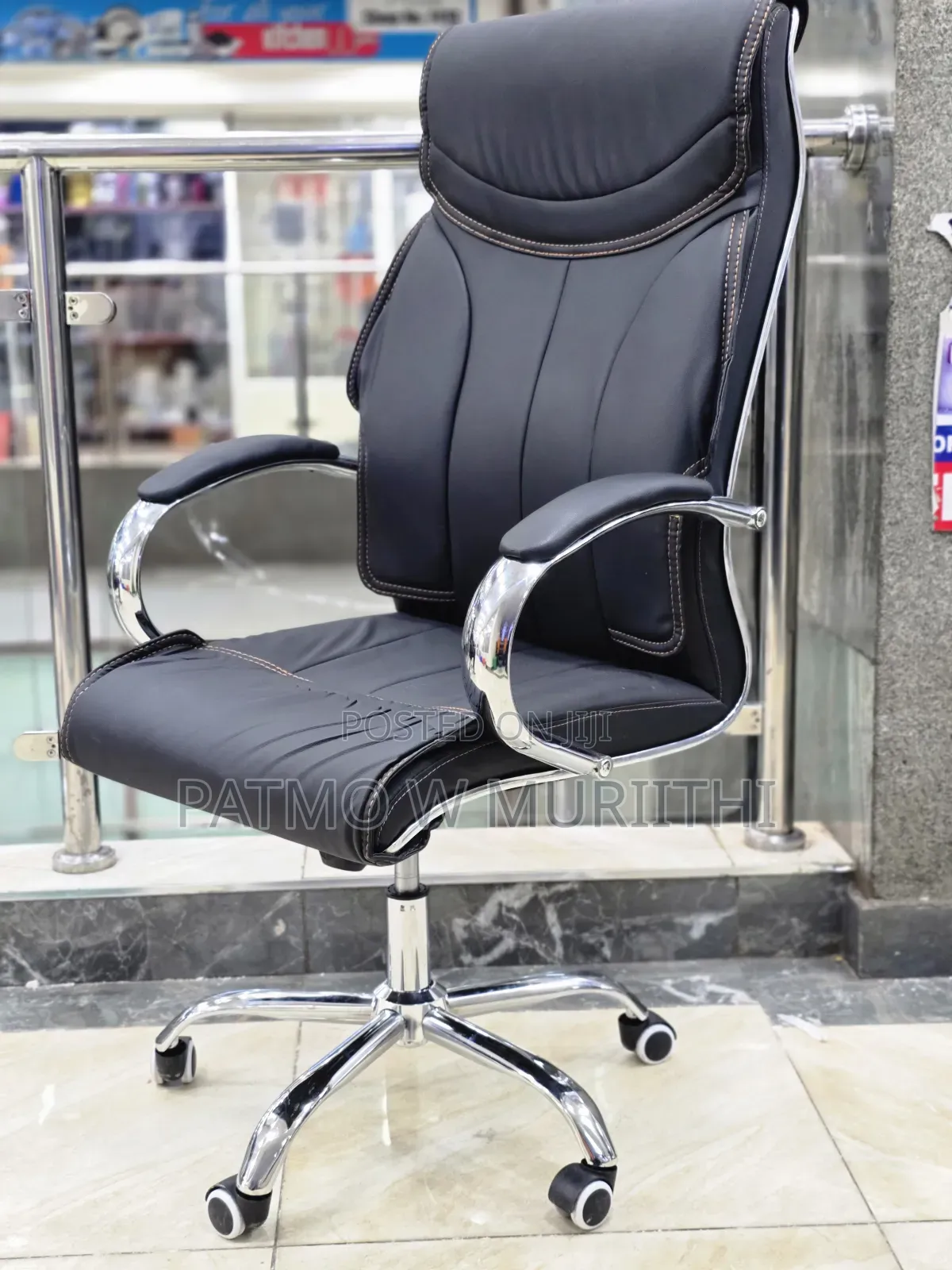 Office Chair|High-Back, Ergonomic,Leather Executive Office Chair.