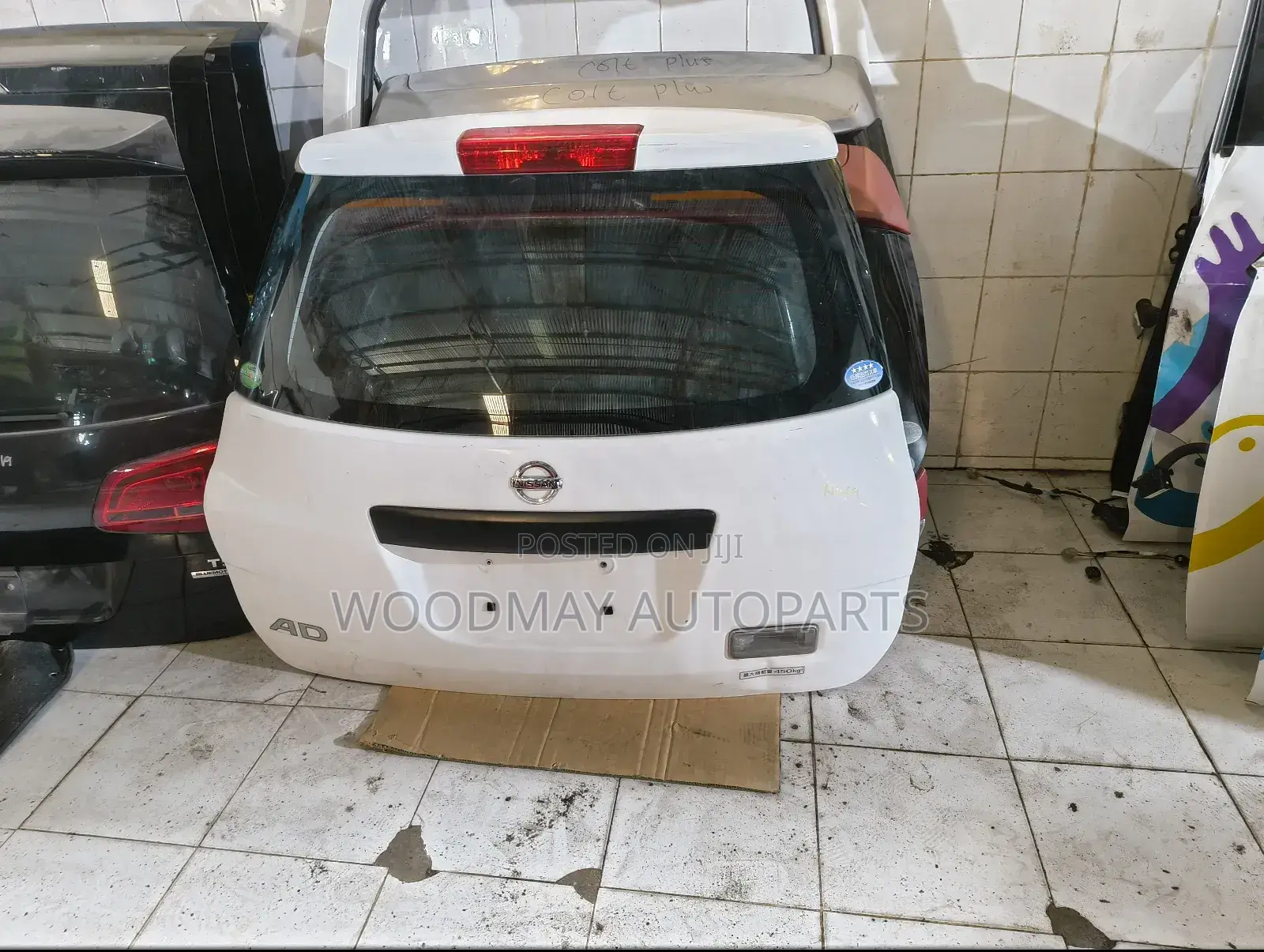 Nissan Ad Boot
