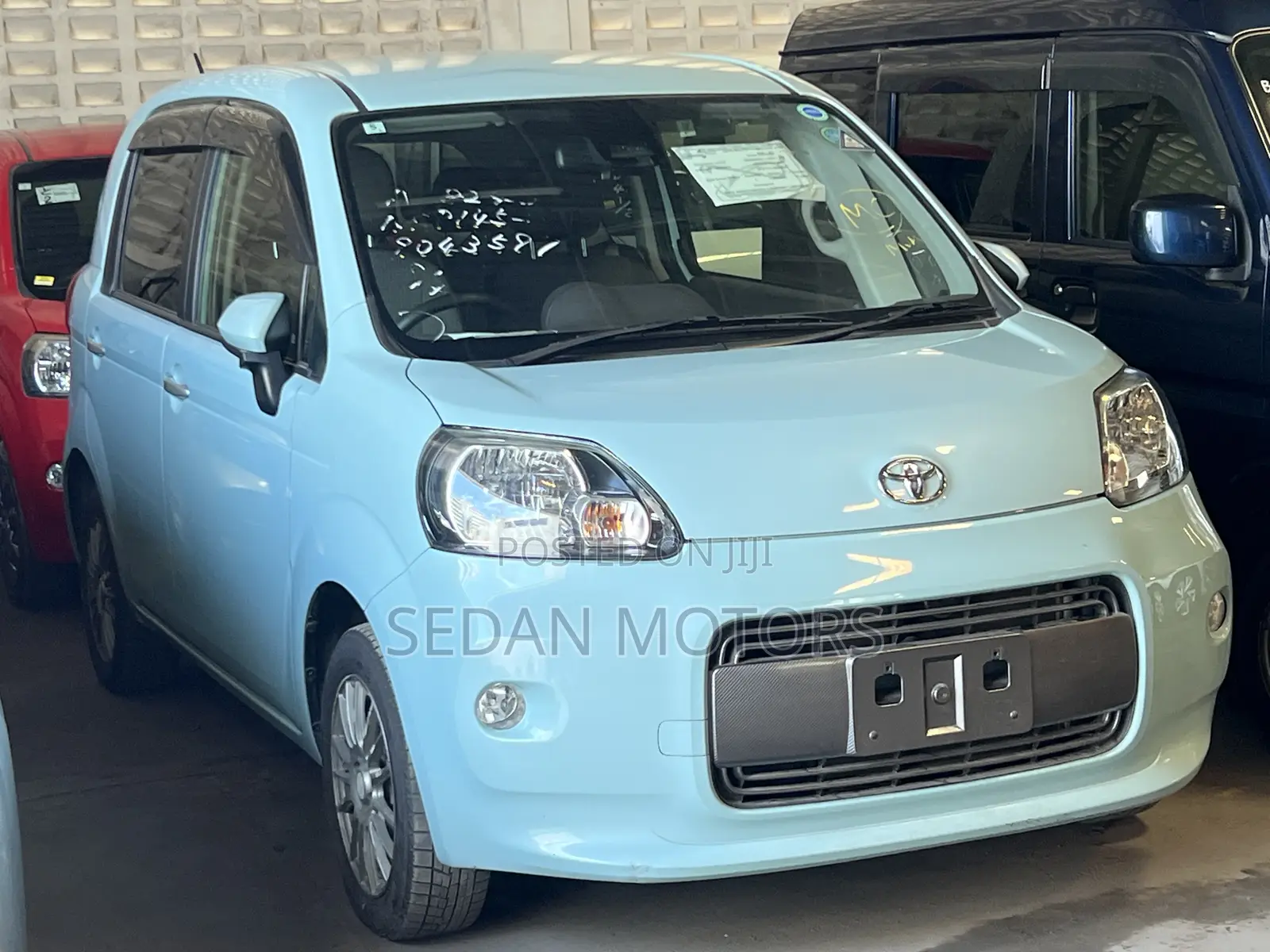 Toyota Porte 2019 Blue