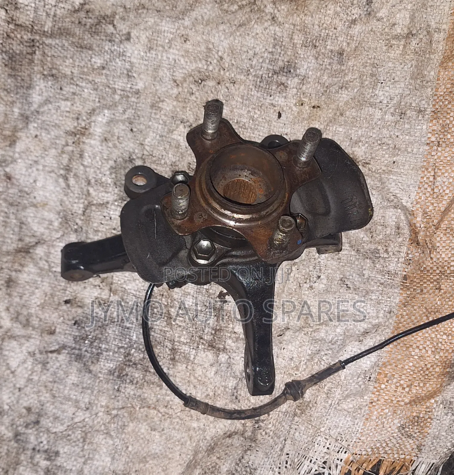 Suzuki Alto Front Wheel Hub