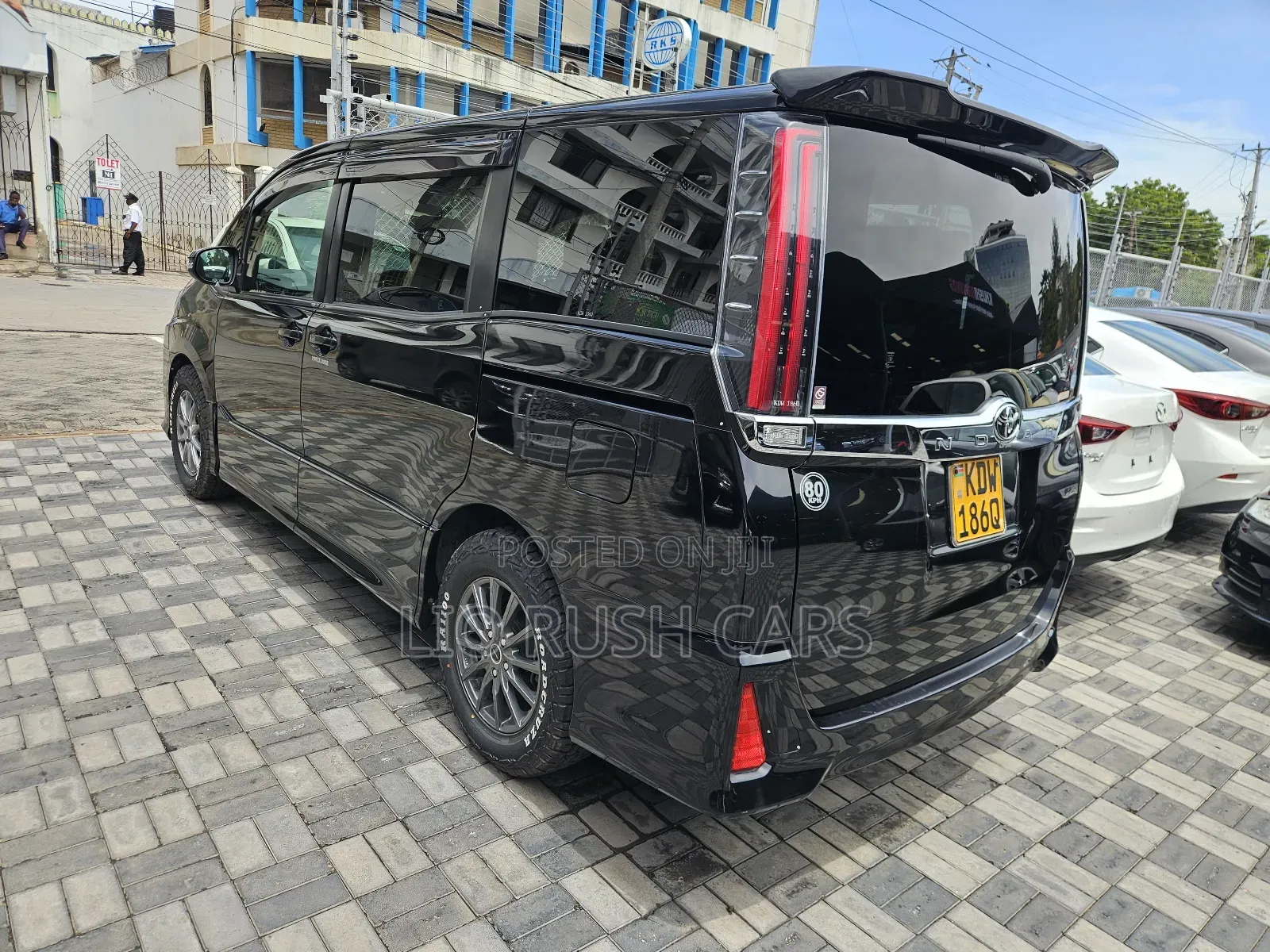Toyota Noah 2018 Black