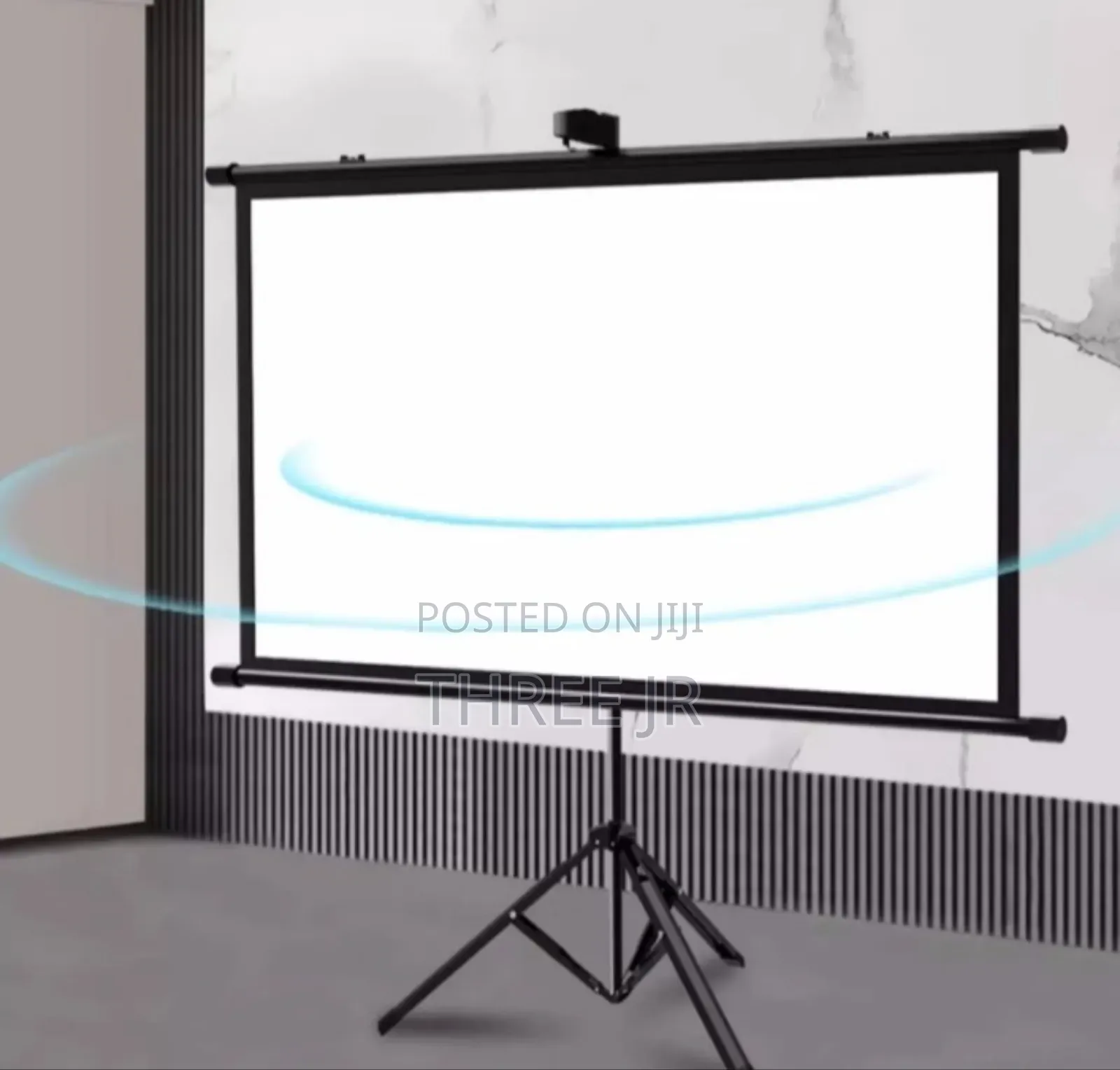 Easy to Move the Tripod Projector Screen to Different Locations
