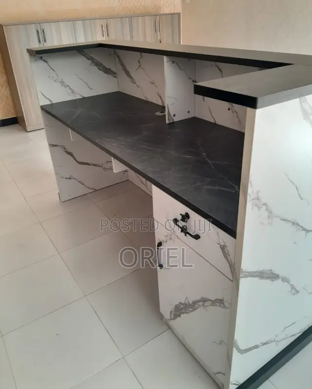Reception Tables:- Modern Reception Counter Table 1.8m