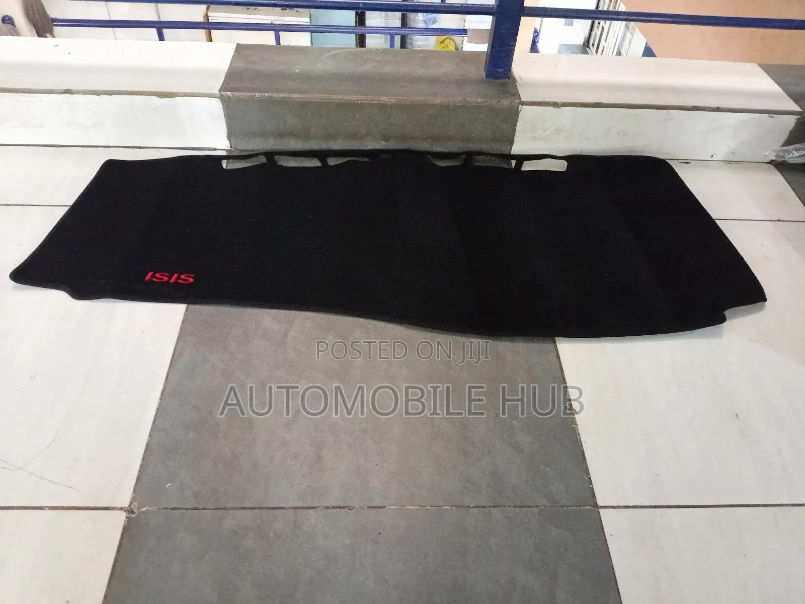 Toyota Isis 2004–2007 Dashboard Cover