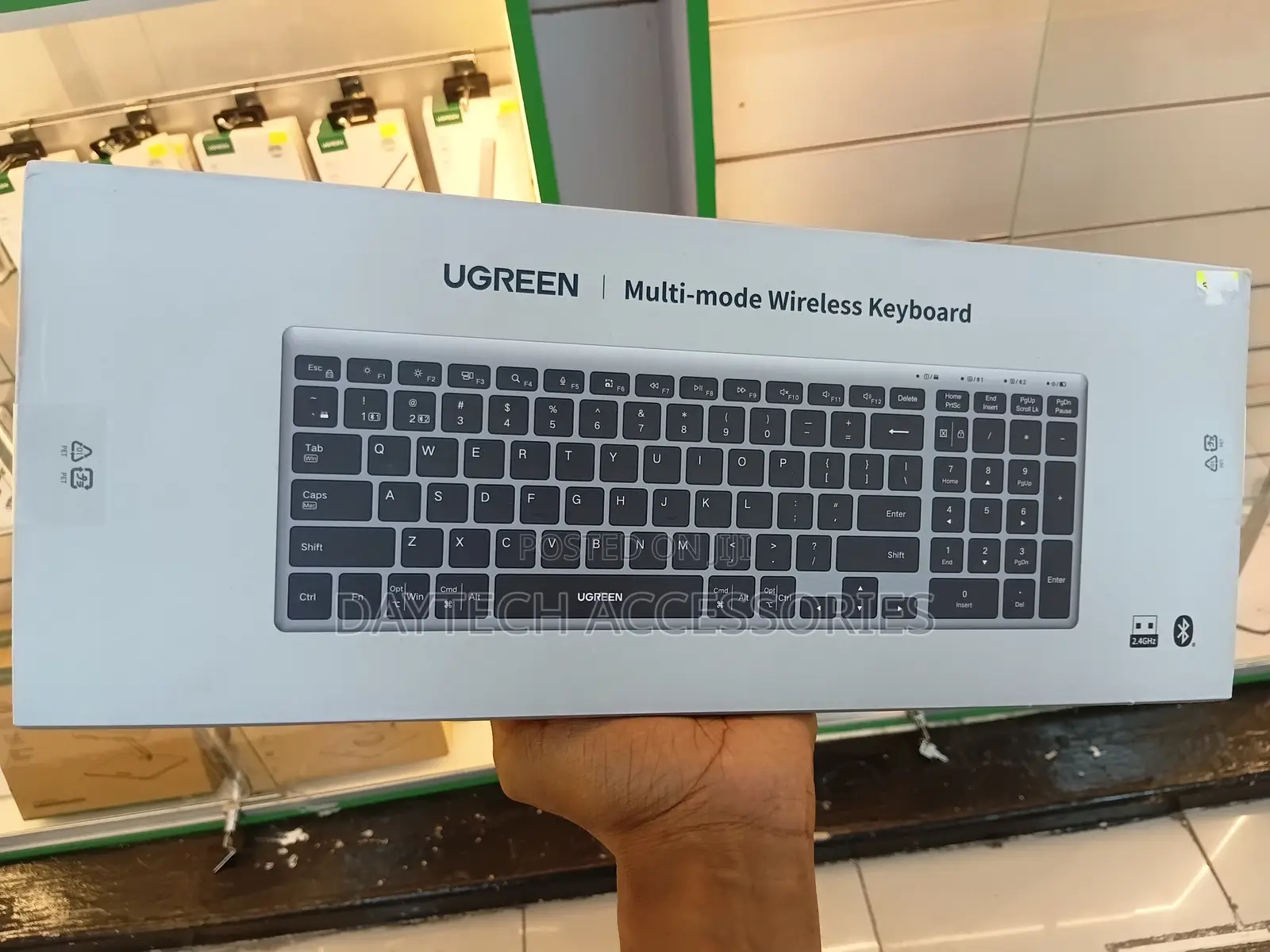 Ugreen Ku005 Ultra Slim Wireless Bluetooth Rechargeable Keyboard.