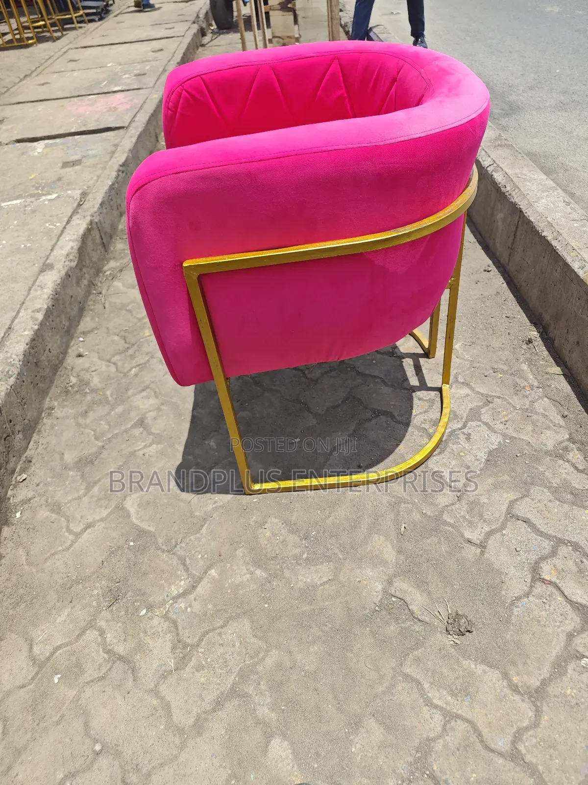 Pink Styling Seat