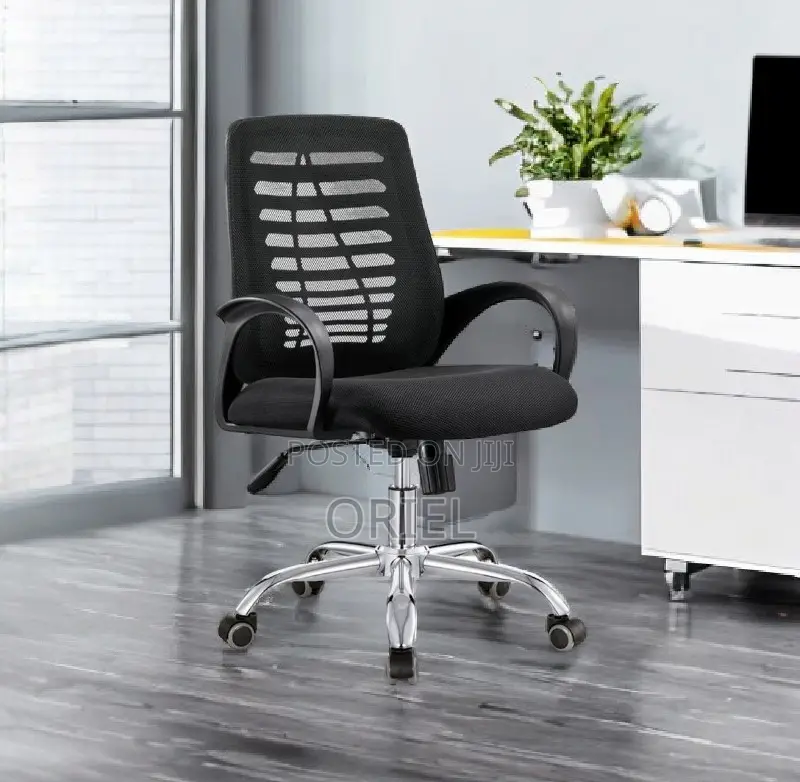 Medium-Back Office Chair:- High Back Strong Mesh Office Chair
