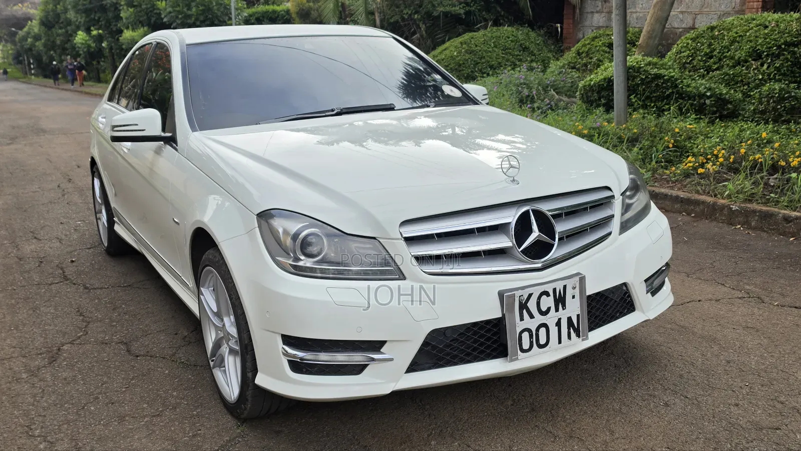 Mercedes-Benz C200 2012 White
