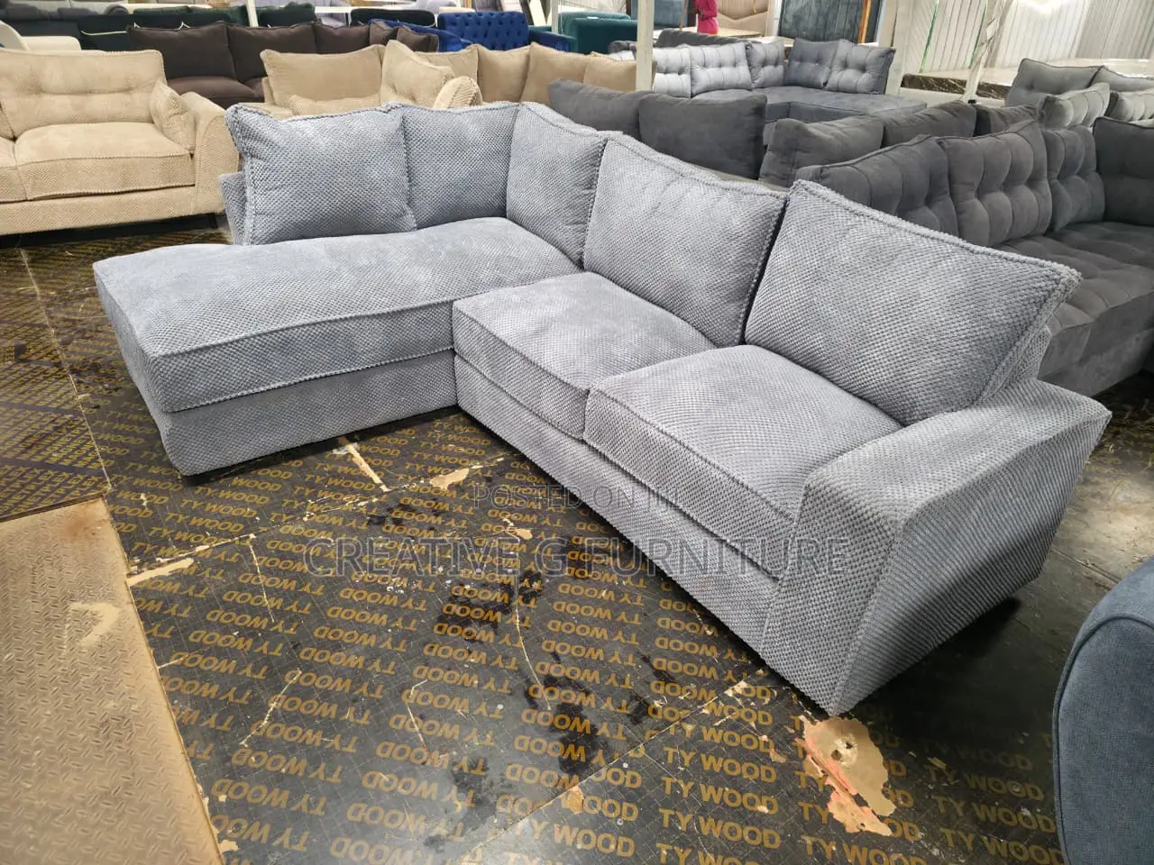 *Chic Living Room Sofa 6 Seater