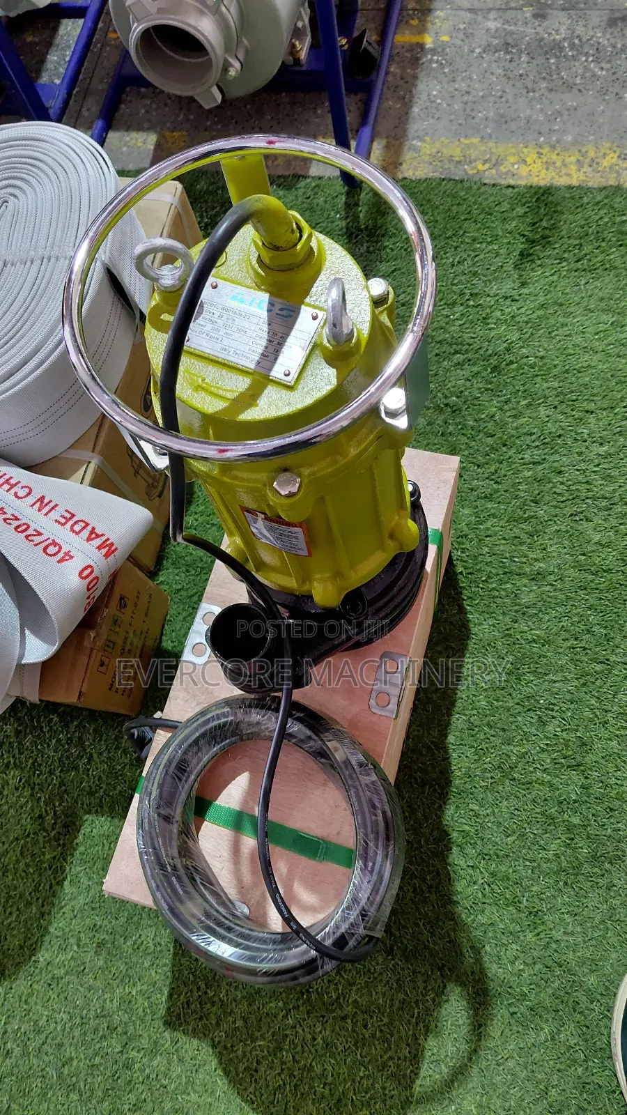 Commercial 3hp Electric Single Phase Submersible Pump Machine.
