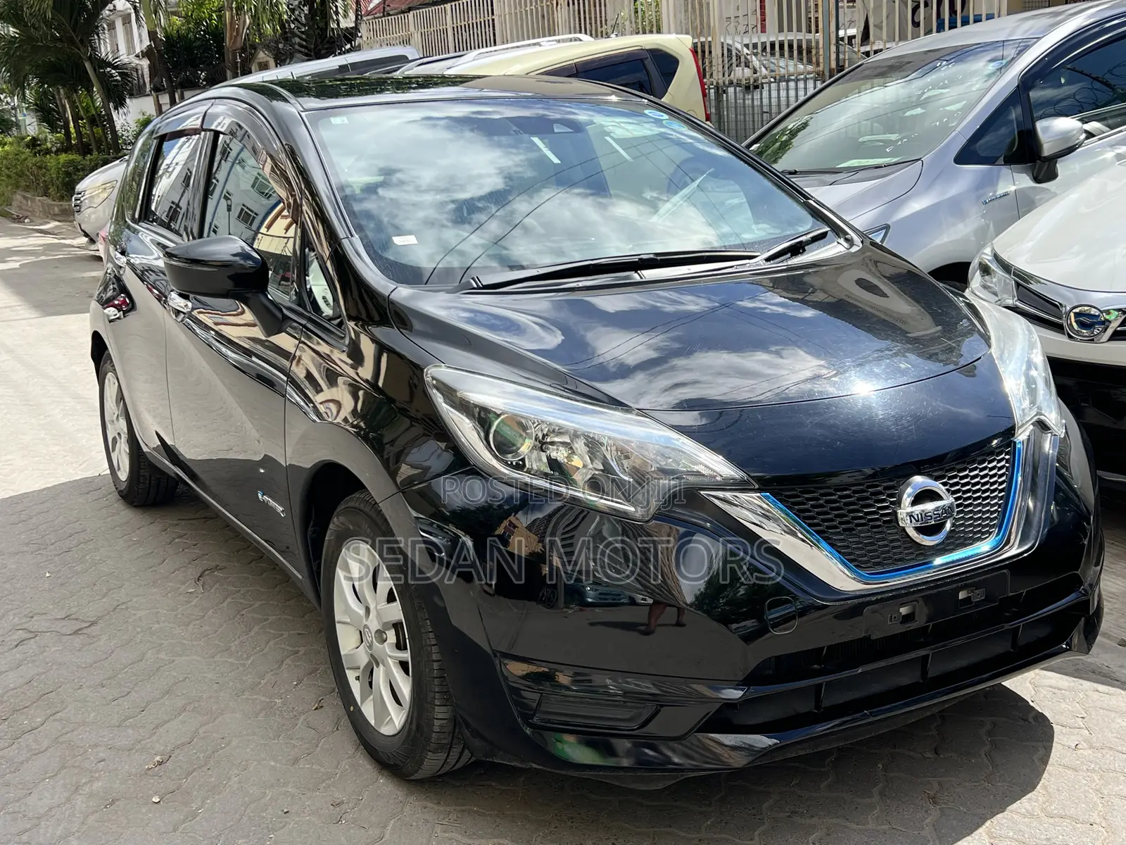 Nissan Note 2019 Matt Black