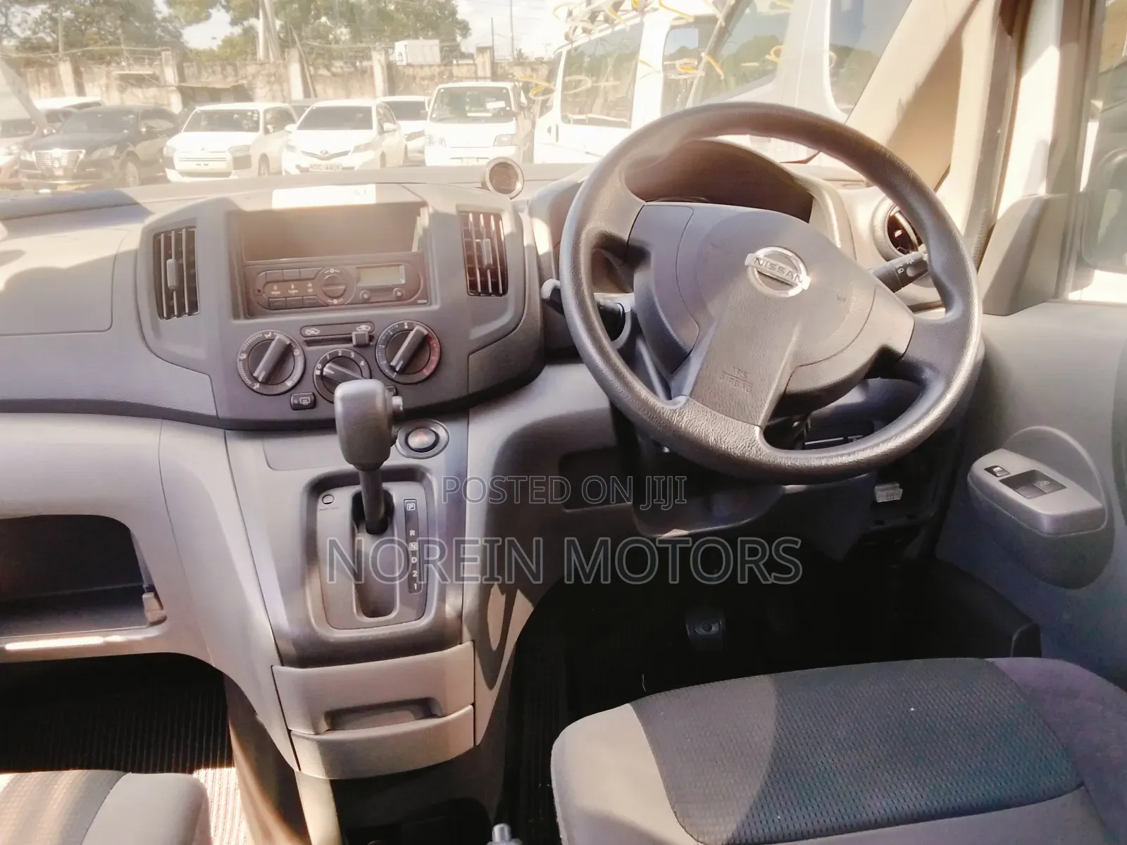 Nissan Navara 2017 White