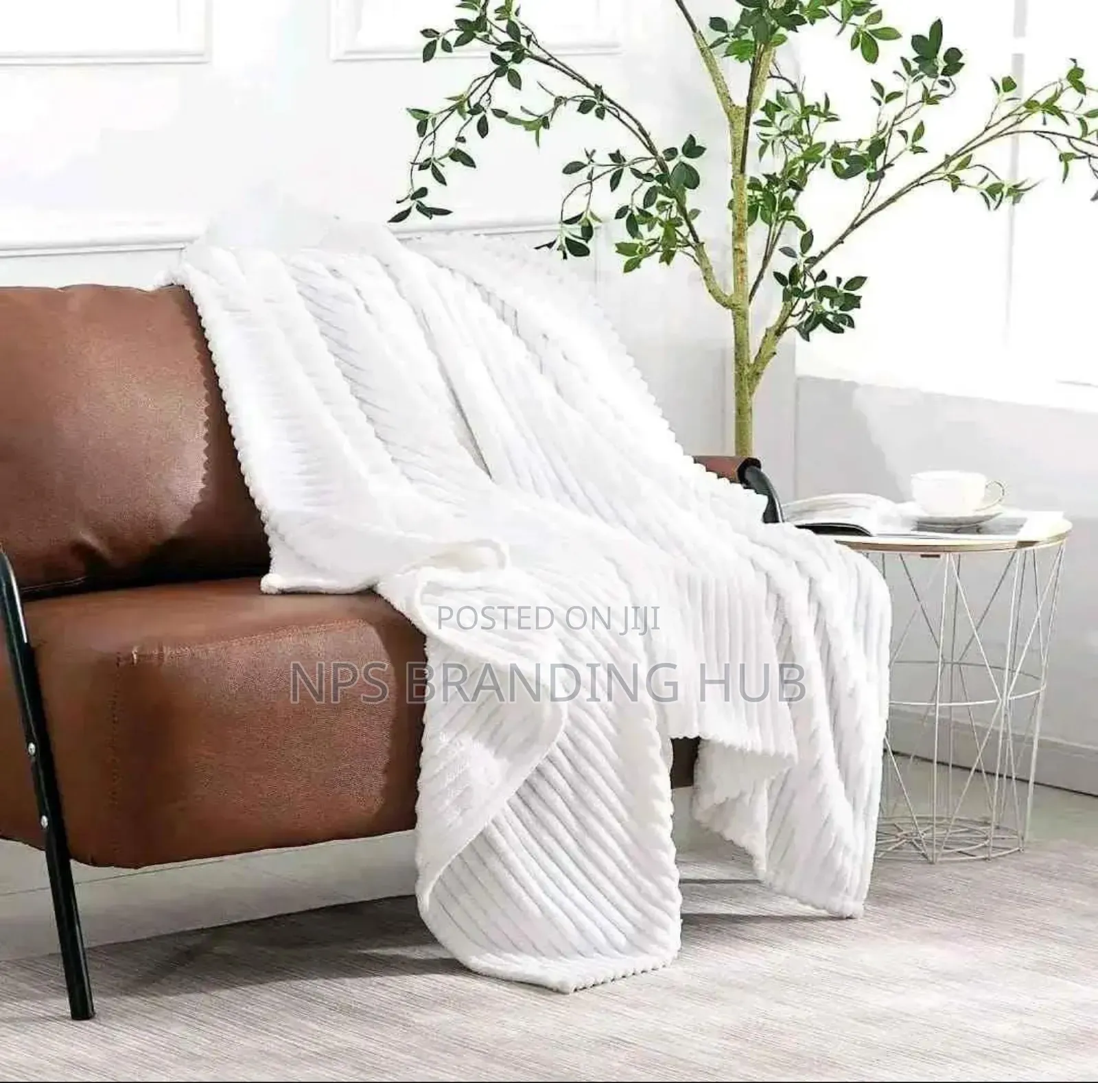 Velvet Fleece Blankets With Ribbon Size: *6*6 Sk