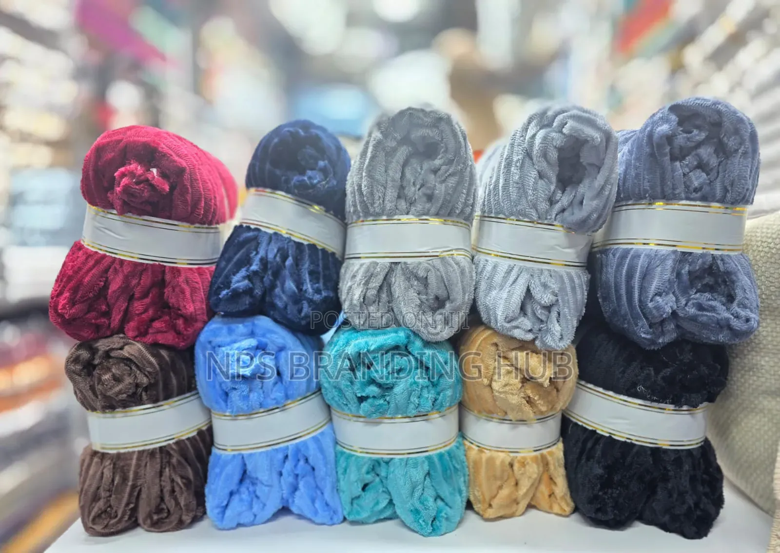 Velvet Fleece Blankets With Ribbon Size: *6*6 Sk