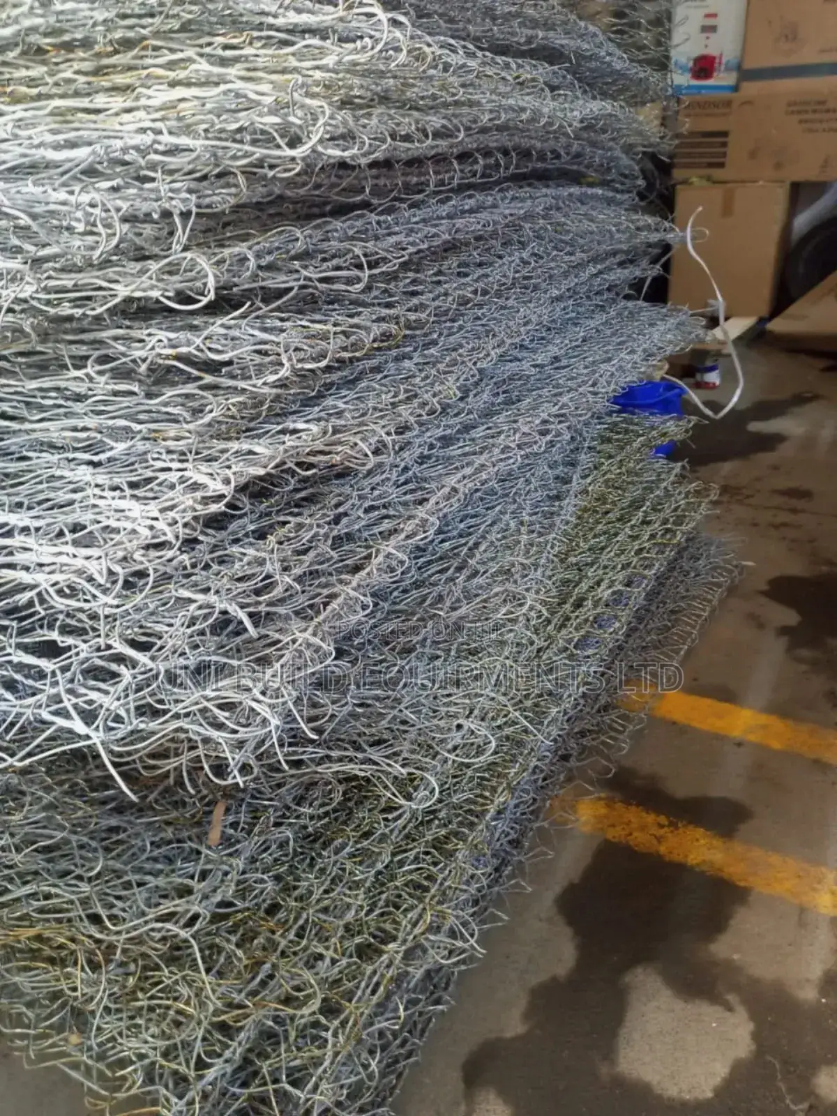 Gabion Box (Galvanized Steel Wire Mesh)