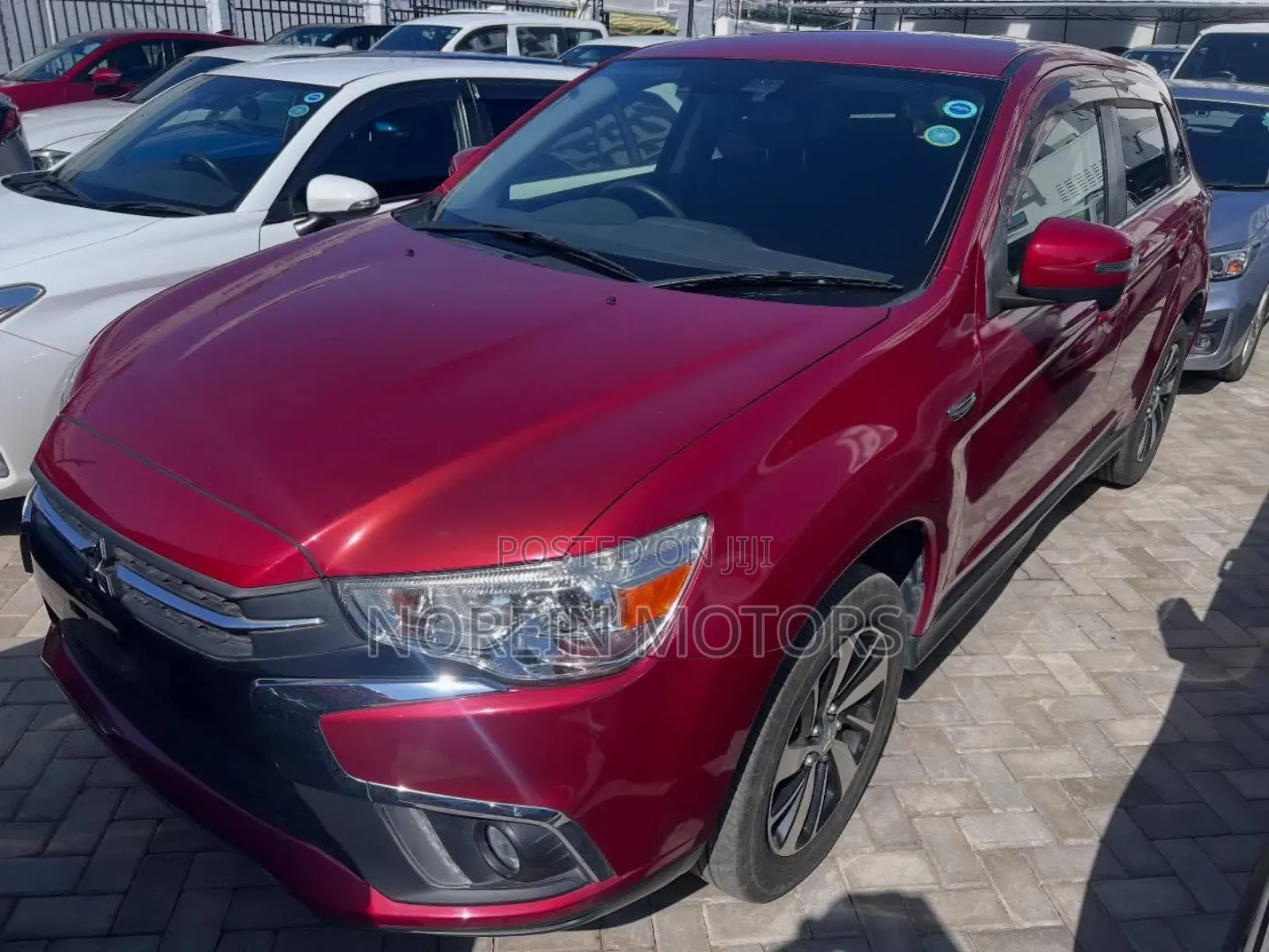 Mitsubishi RVR 2018 Red