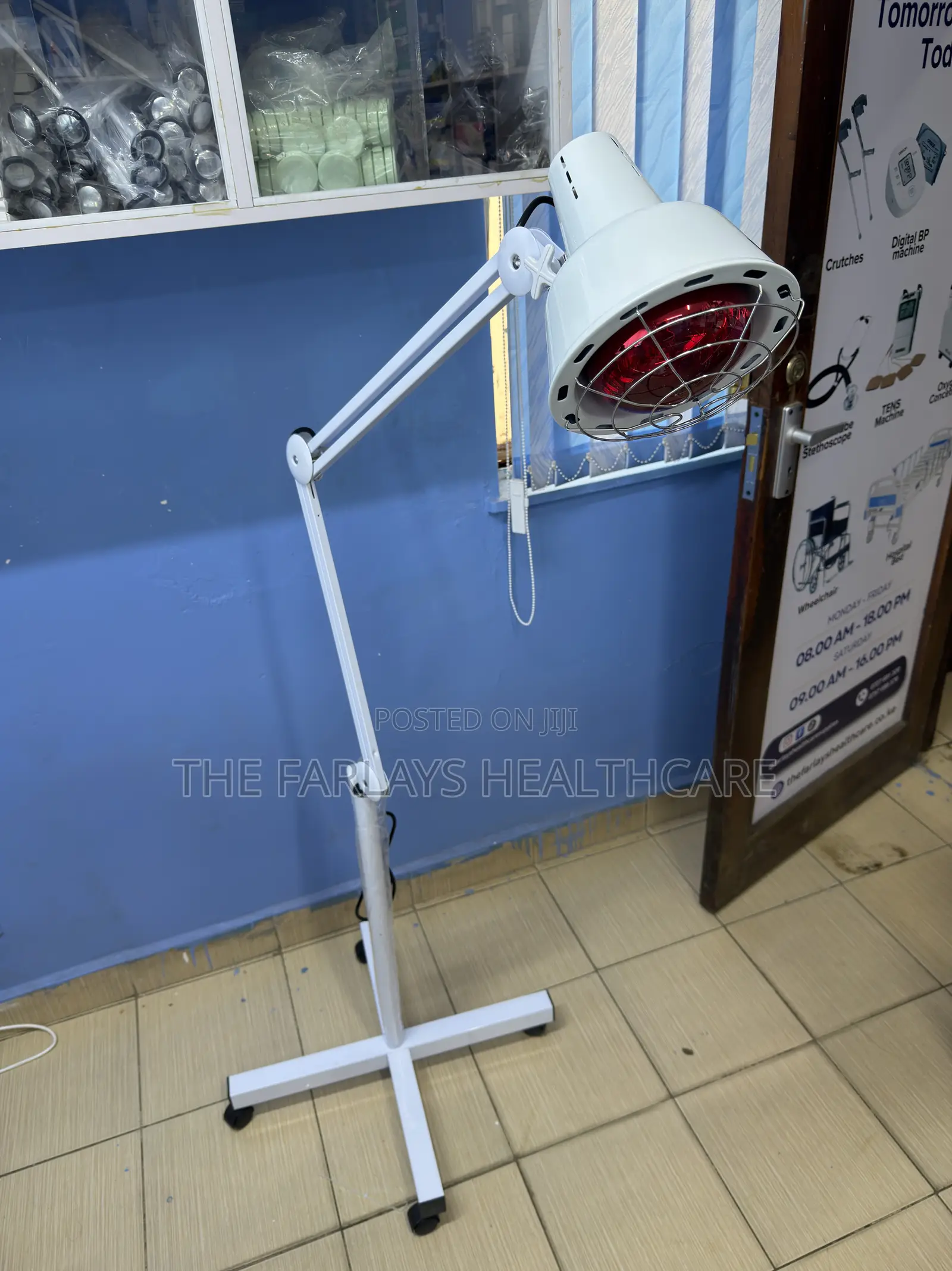 Infrared Therapy Lamp / Irr Light With Stand