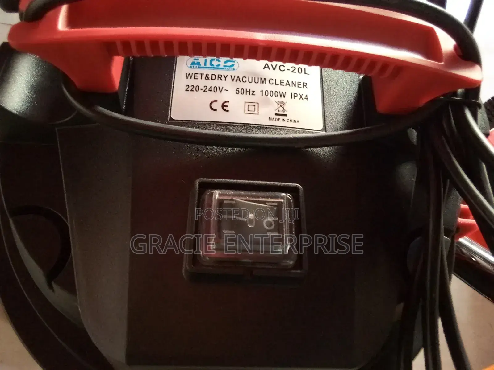 Wet and Dry Vacuum Cleaner