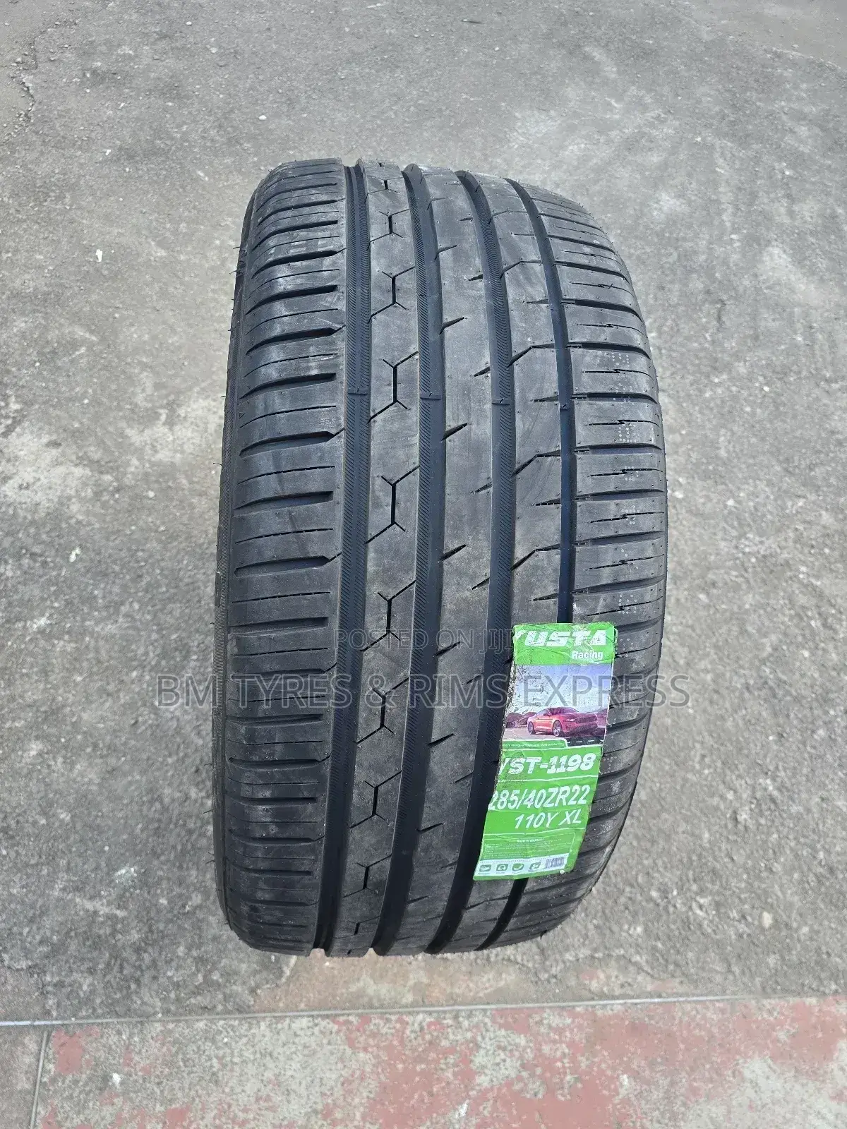 285/40 R22 Yusta Tyres (Highway)