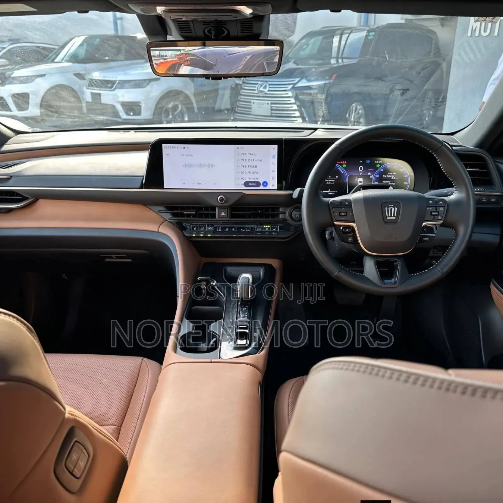 Toyota Crown 2024 White