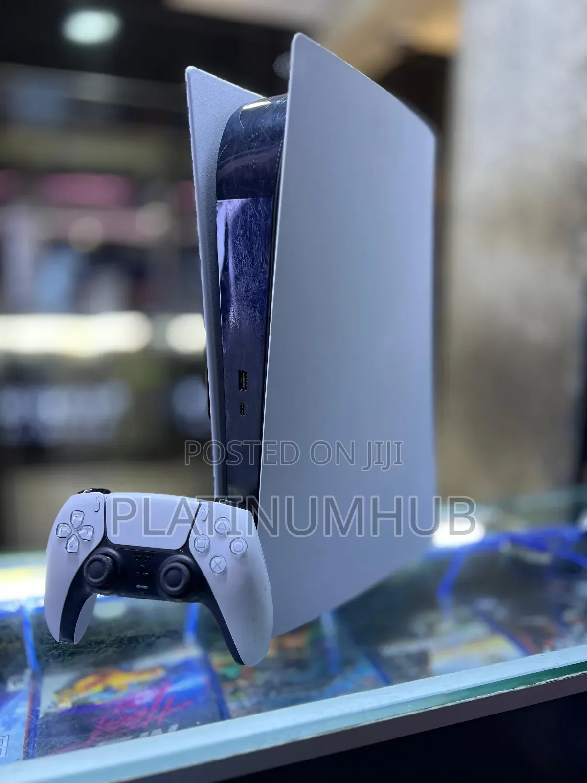Preowned Playstation 5 Standard Edition Disc Version 825gb