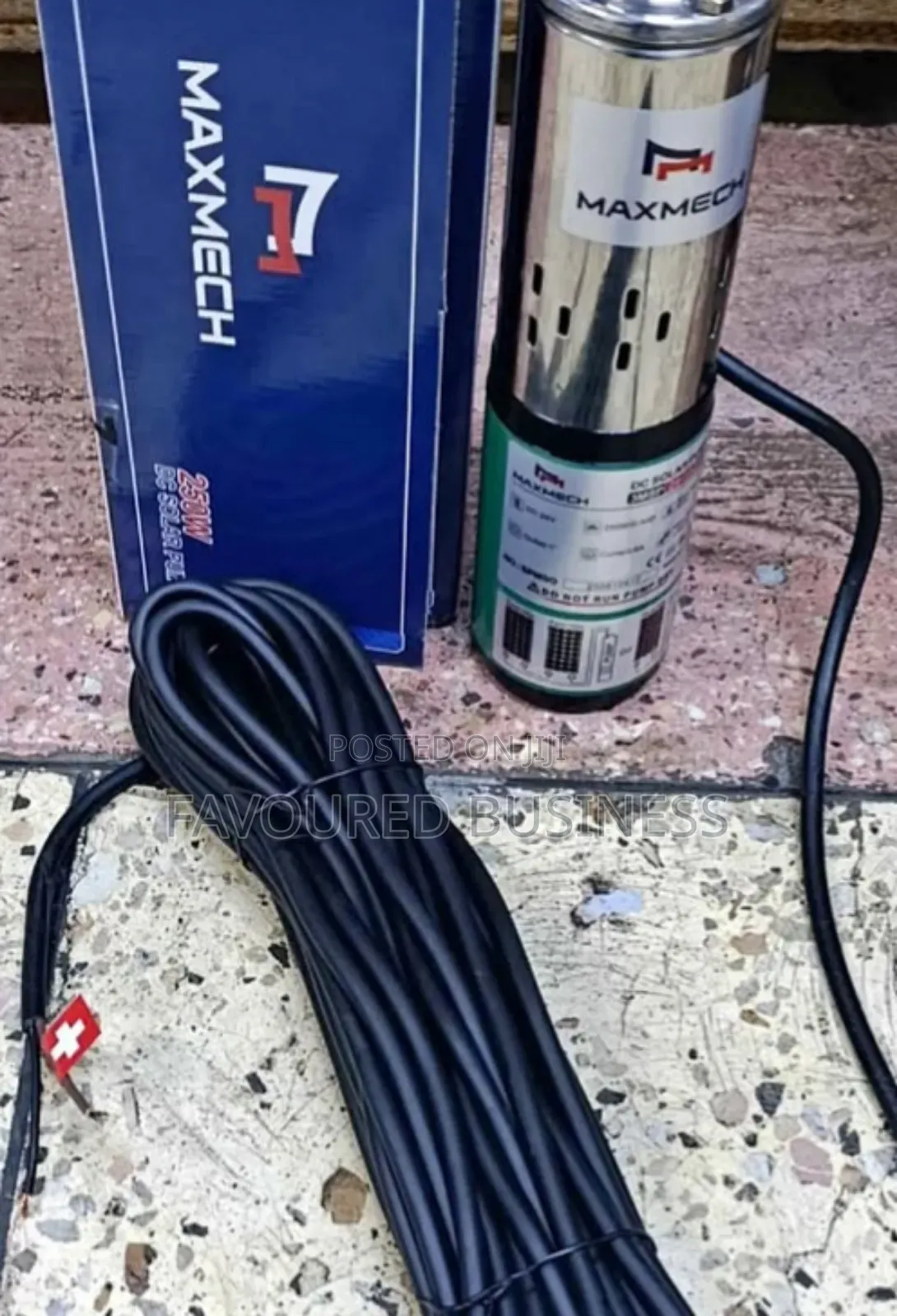 Available 250watts /24v Submersible Maxmech Solar Pump