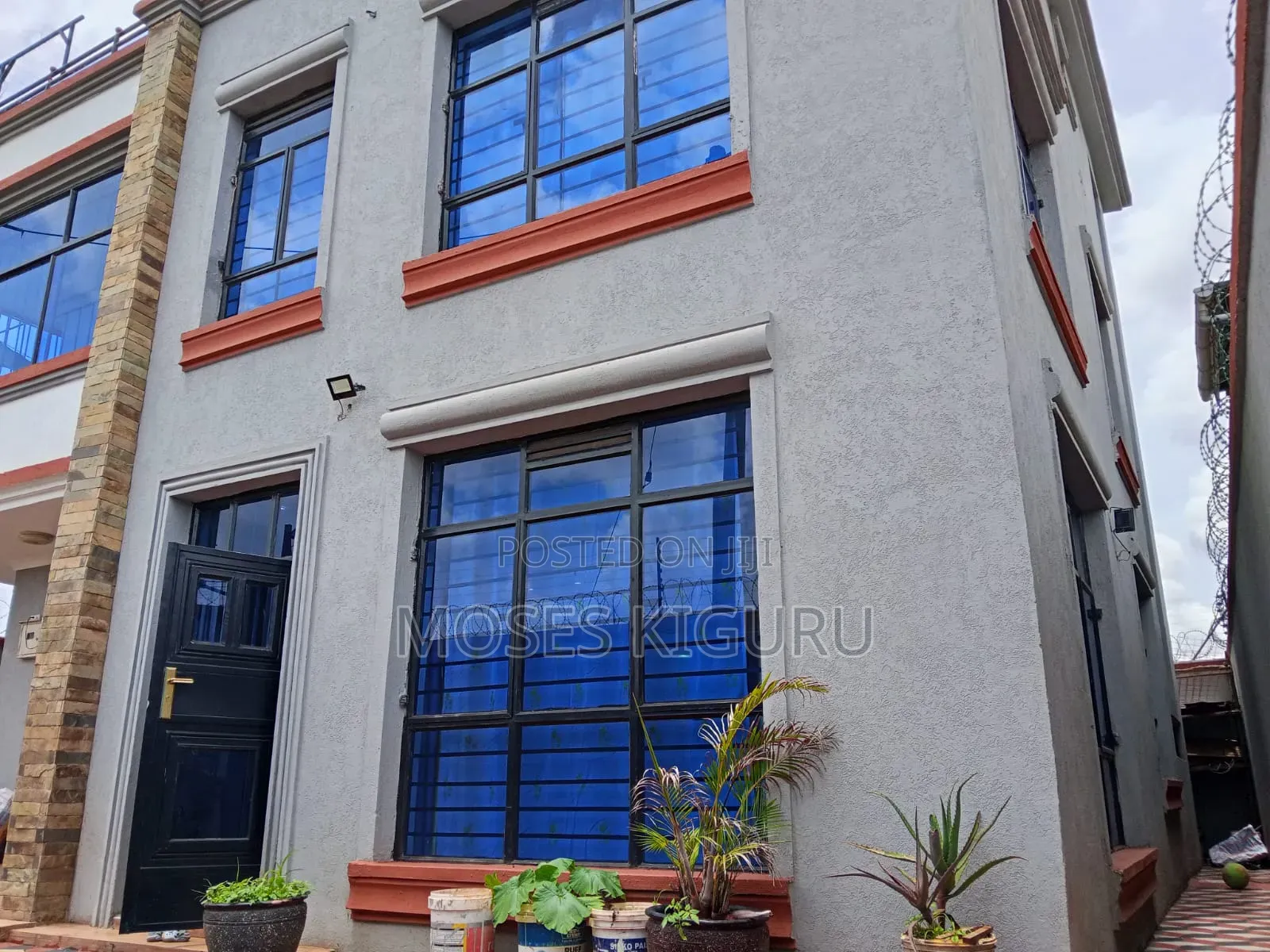 5bdrm Maisonette in Magomano, Kimbo for sale