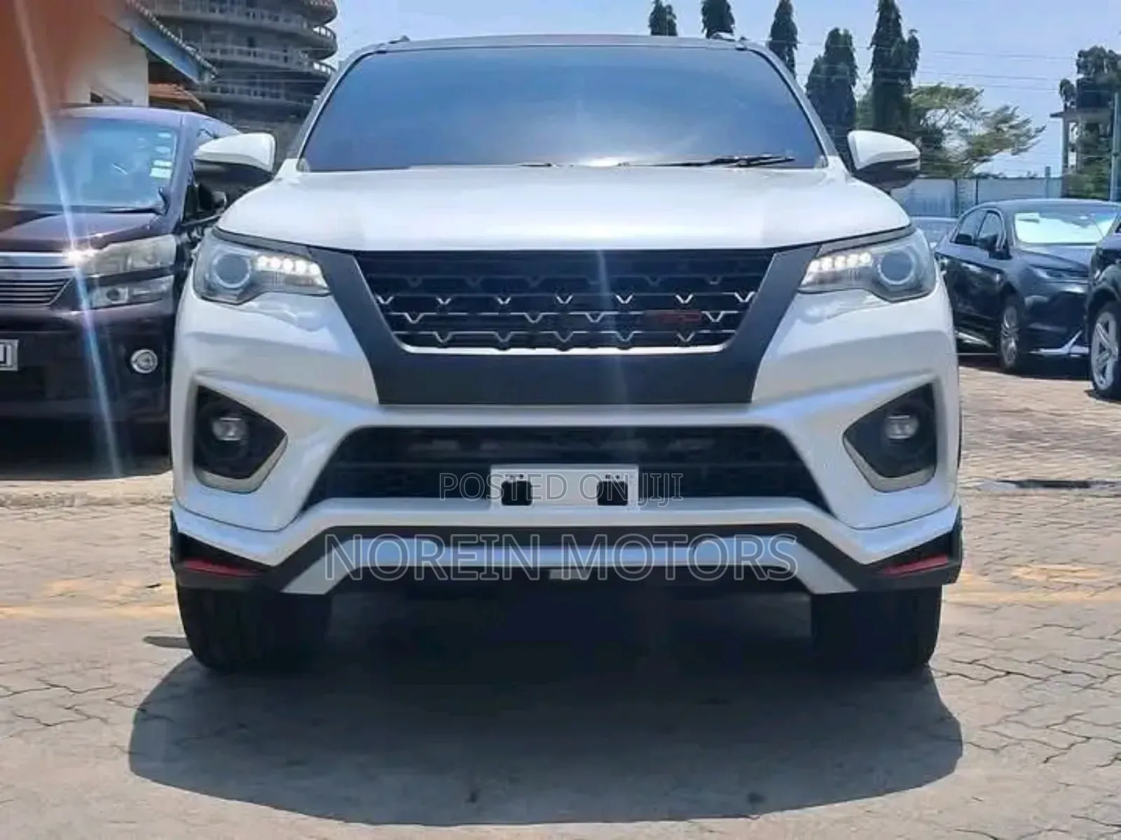 Toyota Fortuner 2018 White