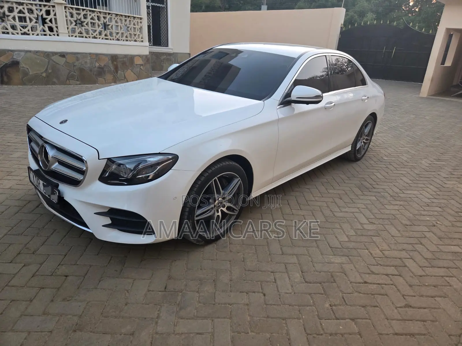 Mercedes-Benz E200 2017 White