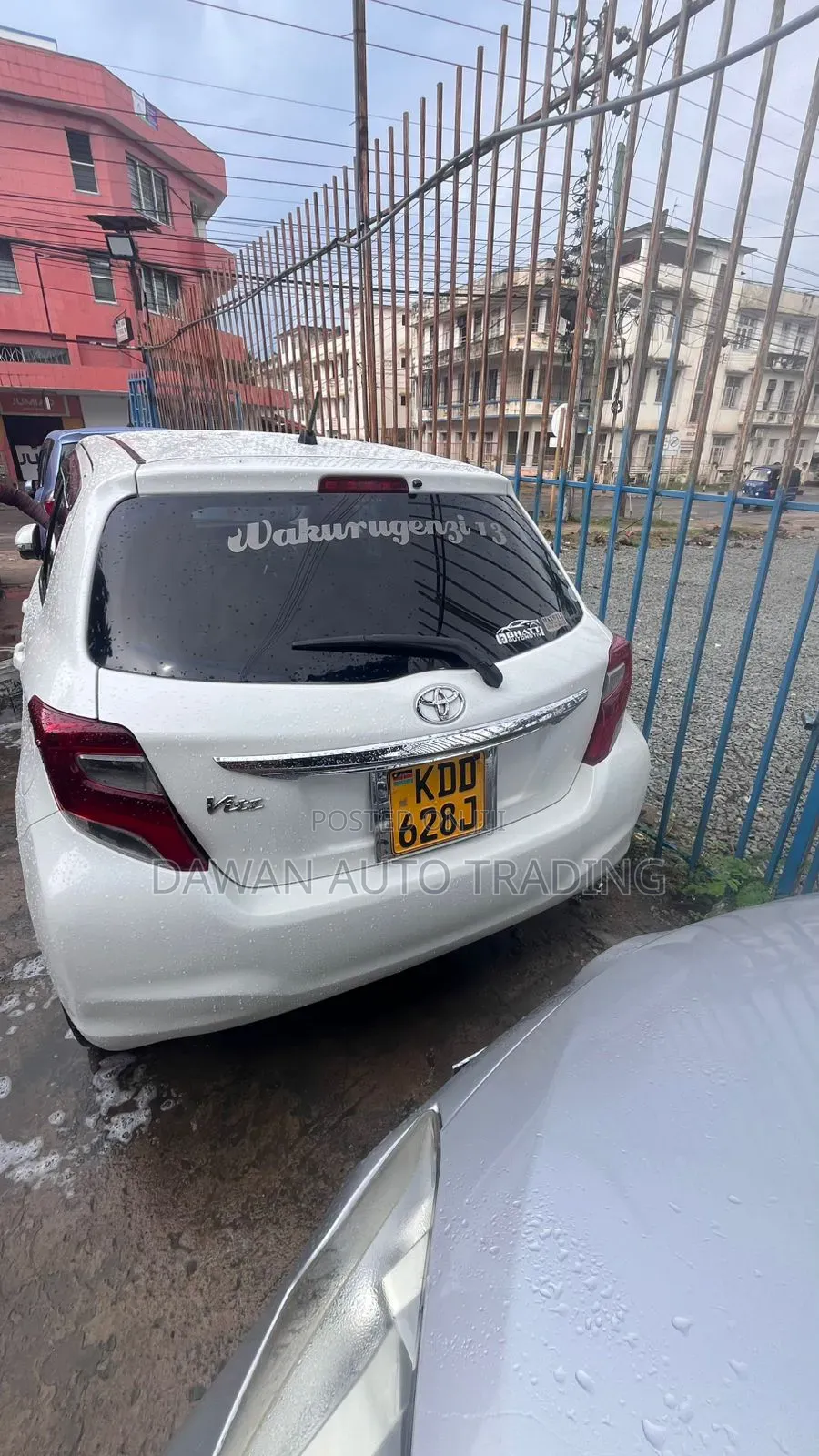 Toyota Vitz 2015 White